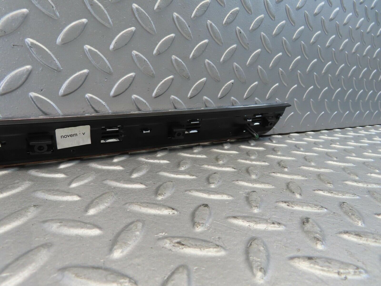 11104 Mercedes-Benz W221 S320 Rear Left Interior Wood Trim 2217300522