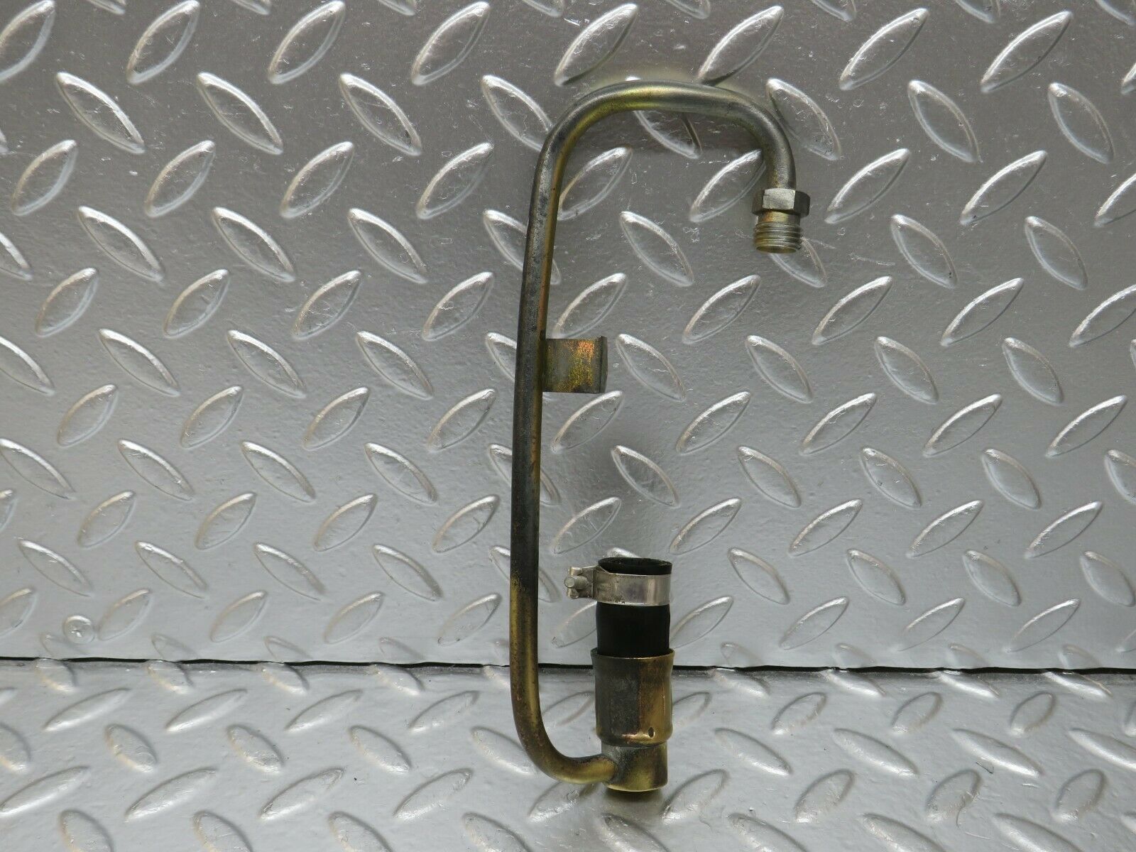 24404 Mercedes-Benz S124 220TE Wagon Fuel Hose Pipe