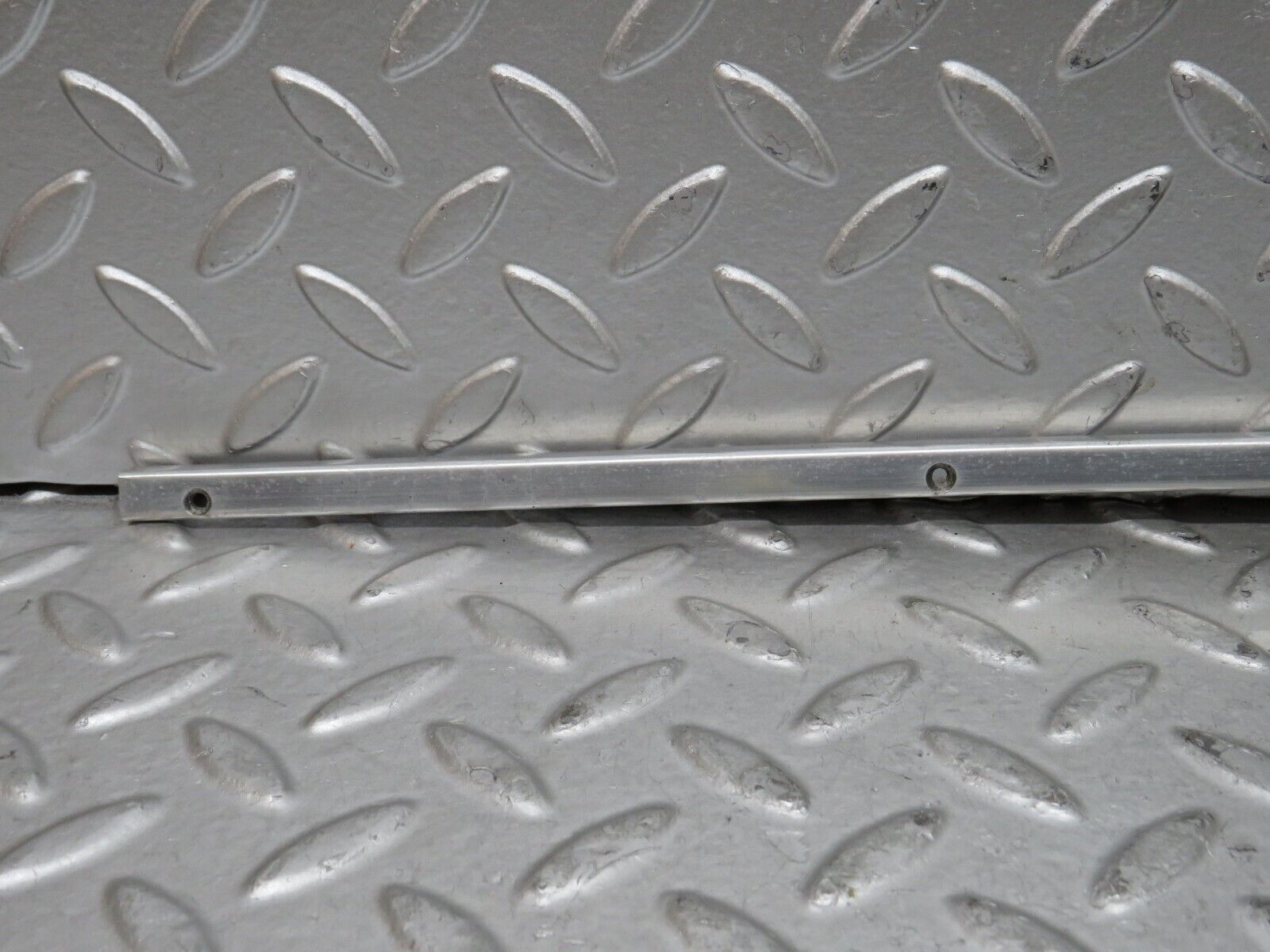 28881 Mercedes-Benz W123 230E Sunroof Chrome Trim