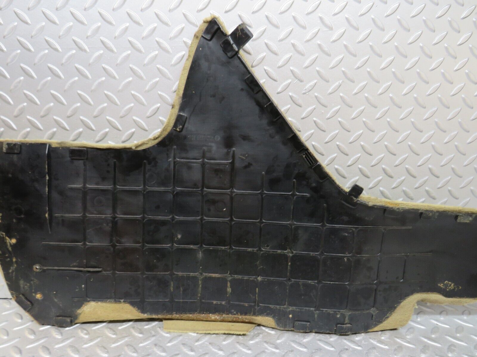 37074 Mercedes-Benz C126 420SEC Coupe Centre Console Carpet Right 1266831225