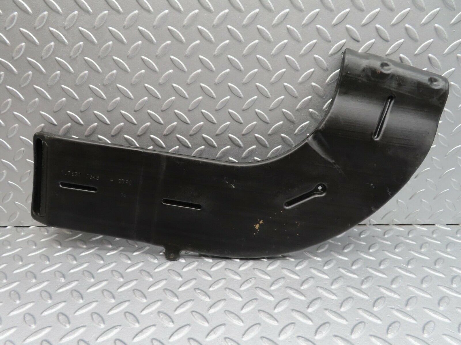 13940 Mercedes-Benz C107 280SLC Air Duct Vent Front Left 1078310346