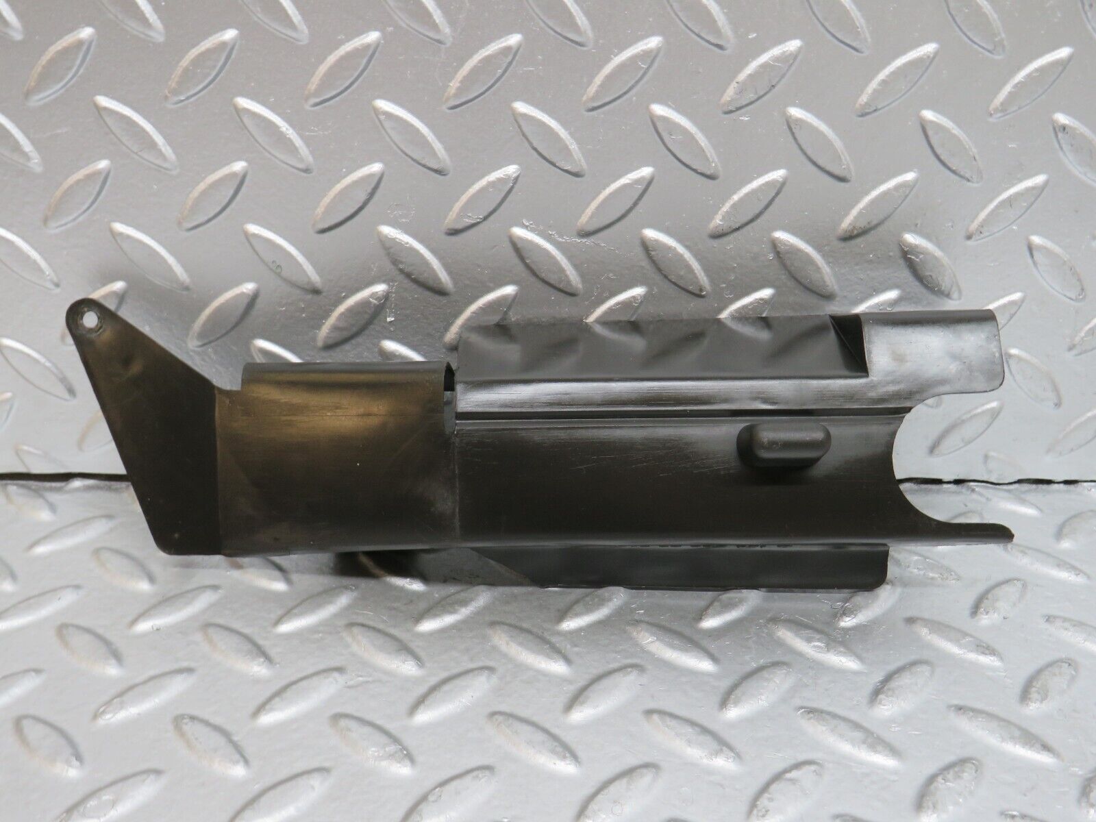 29482 Mercedes-Benz W124 230E Trunk Lock Vacuum Actuator Cover 1248050341