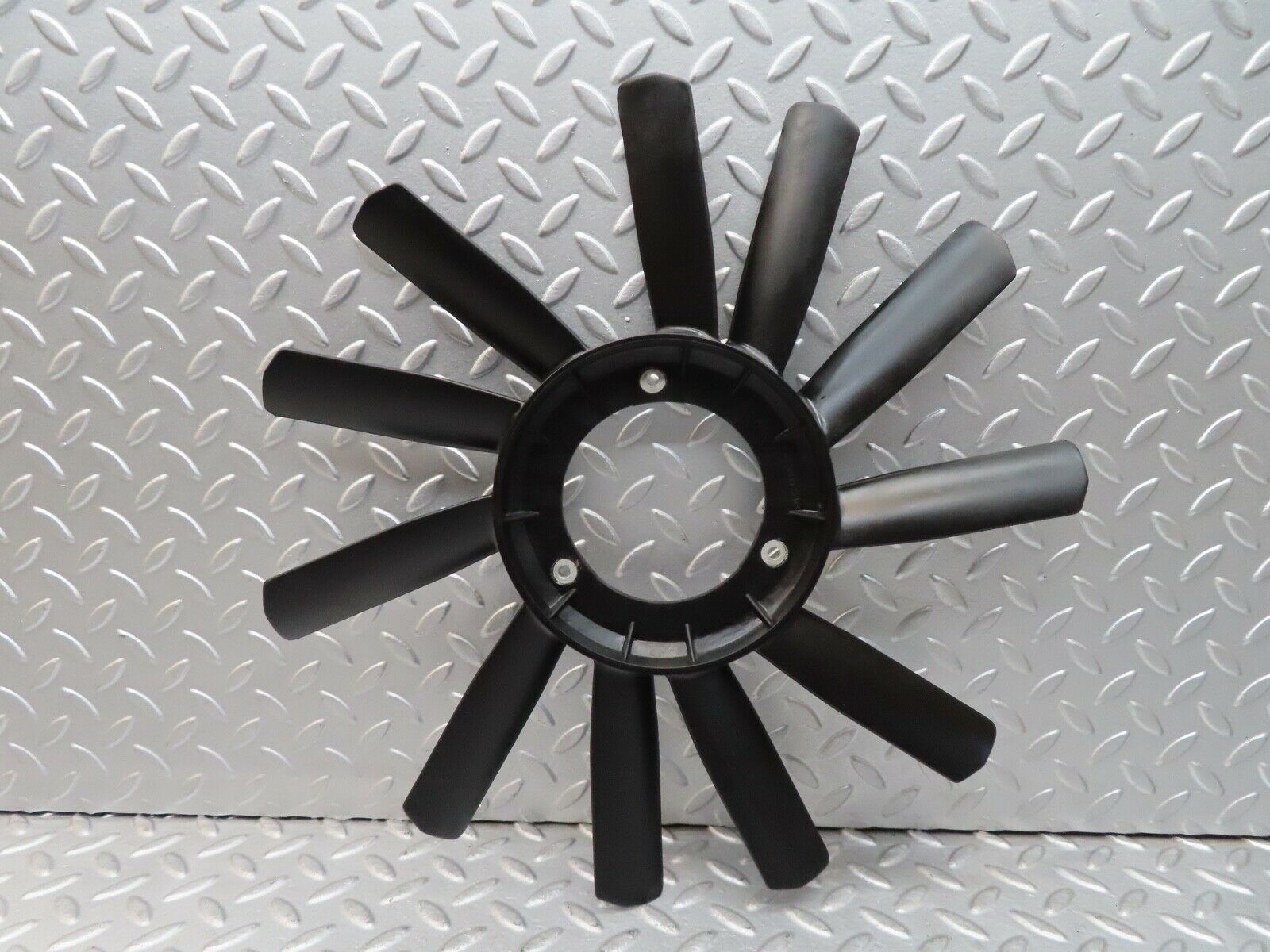 16841 Mercedes-Benz C123 280CE Coupe Engine Cooling Fan 1102000123