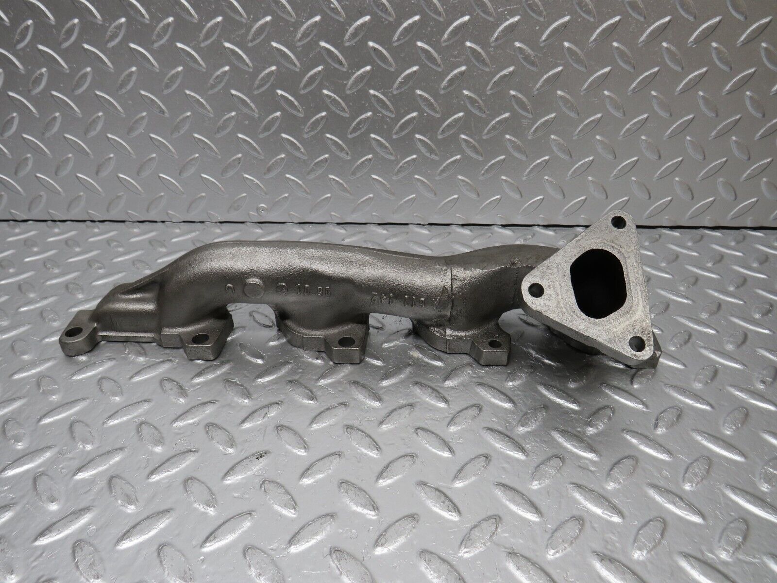 32734 Mercedes-Benz W210 OM611 Exhaust Manifold 6111420501