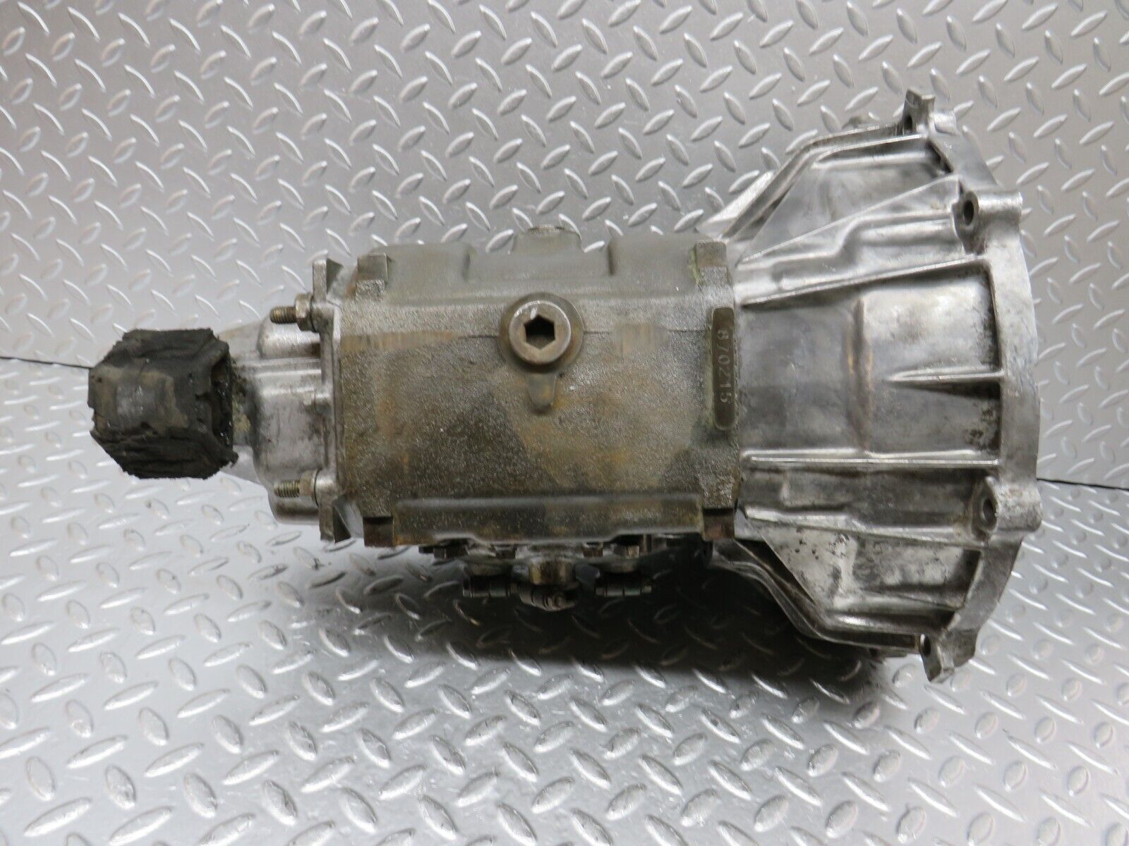 32931 Mercedes-Benz W123 300D Manual Gearbox 4 Speed 1152612501 870215