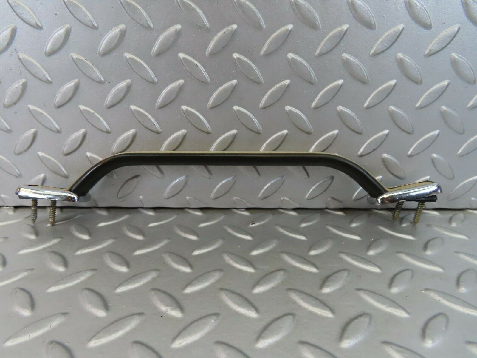 7304 Mercedes-Benz W116 450SE Interior Roof Grab Handle Front