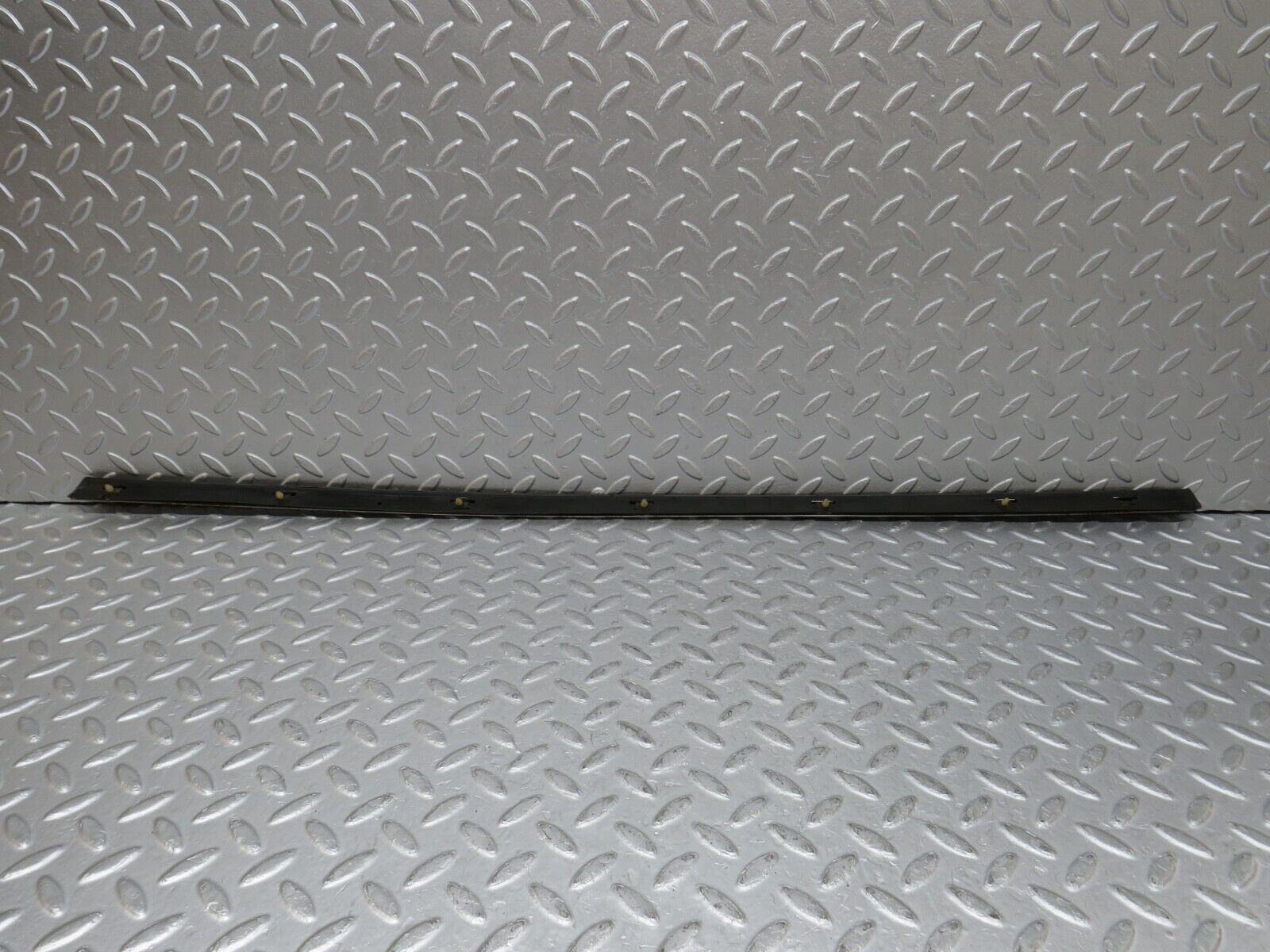 35777 Mercedes-Benz W108 Rear Right Door Centre Moulding Trim