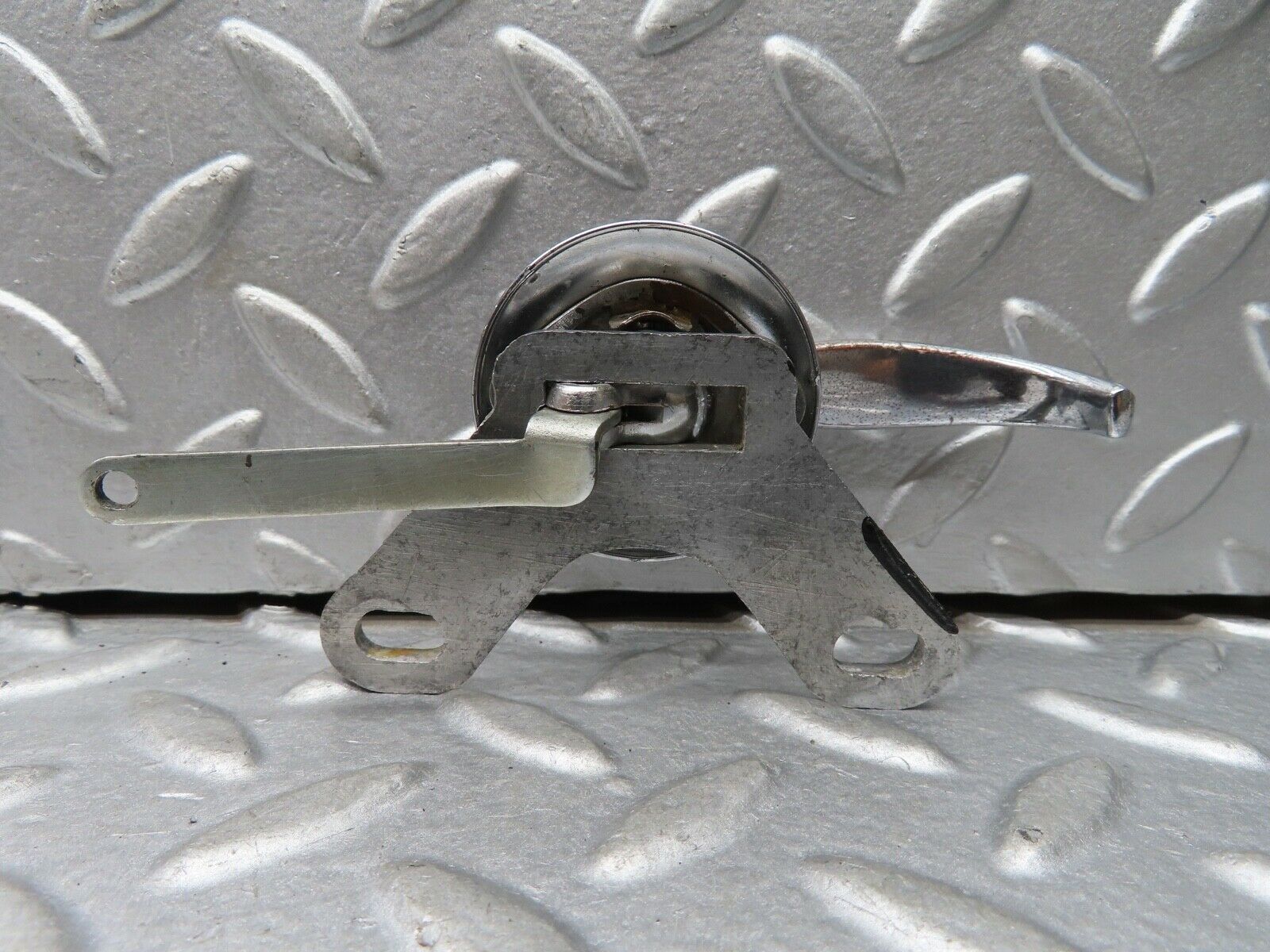 19011 Mercedes-Benz W120 W121 Ponton Front Right Interior Chrome Door Handle