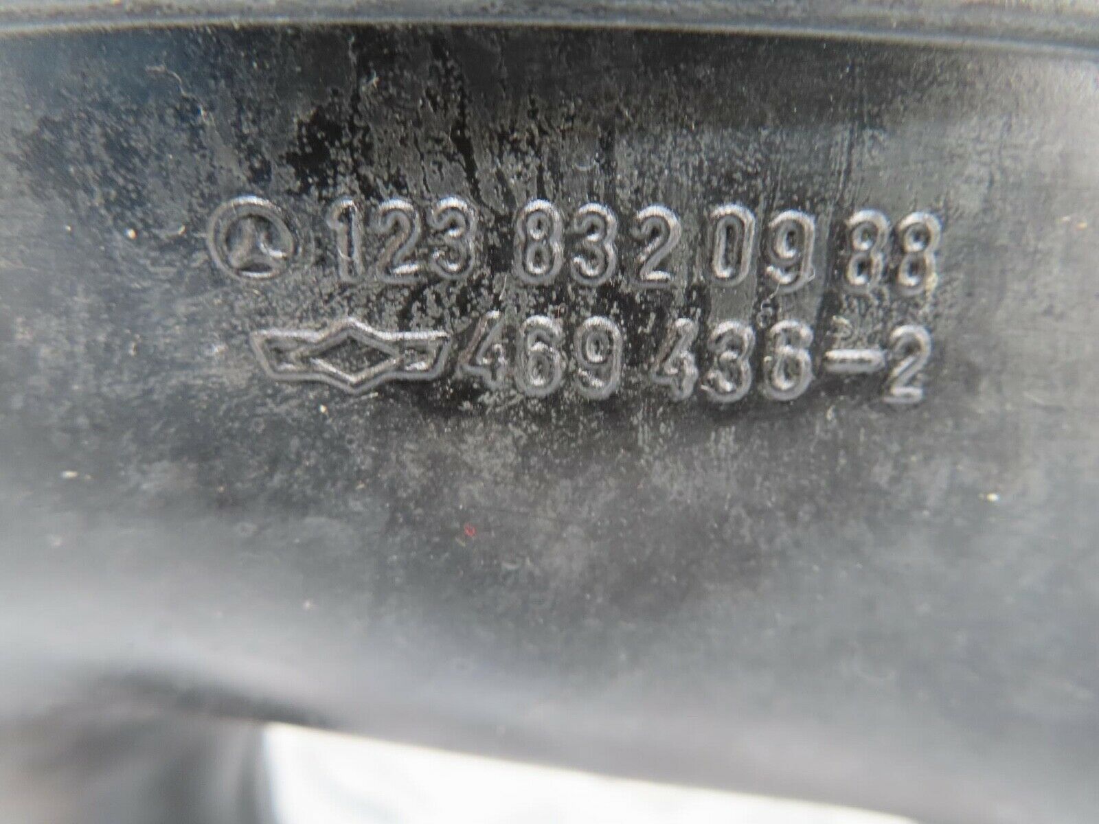 15998 Mercedes-Benz W123 280E Air Duct Rubber Hose 1238320988