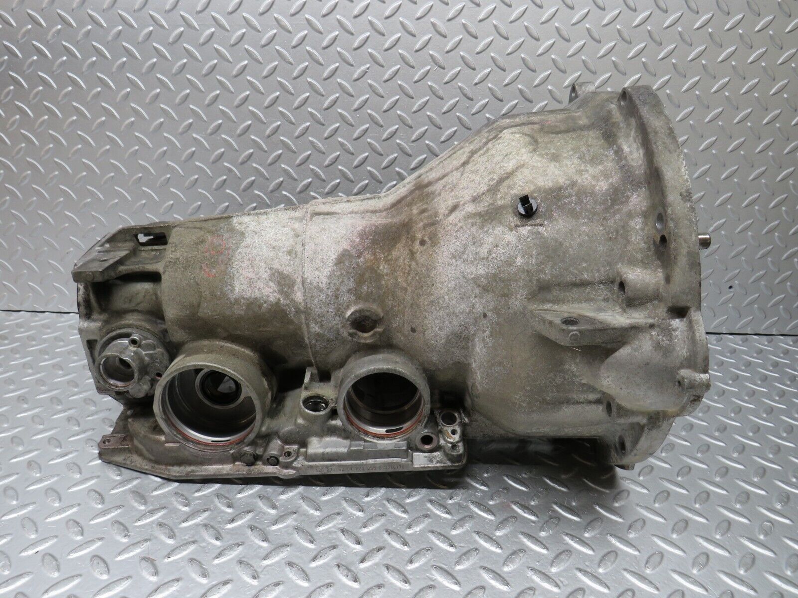 36399 Mercedes-Benz W126 420SE Automatic Gearbox Housing 722.355 1262706201 1262713701