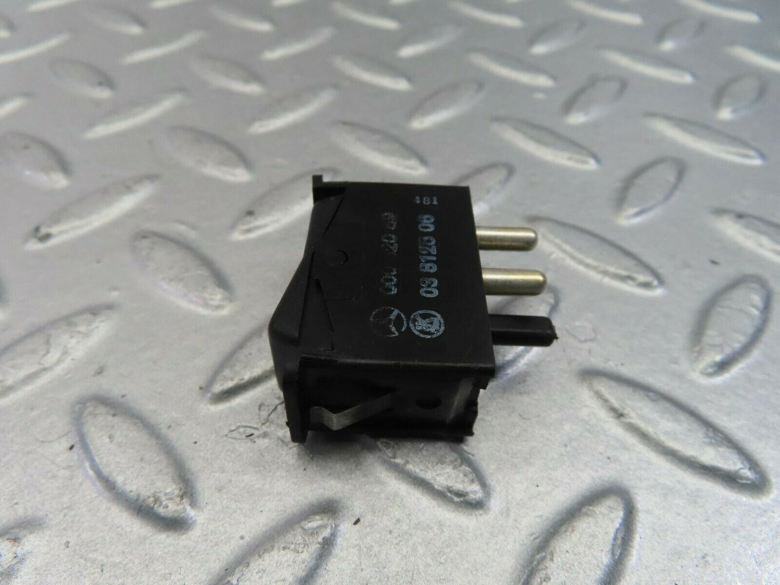 9927 Mercedes-Benz C123 230CE Coupe Interior Light Switch