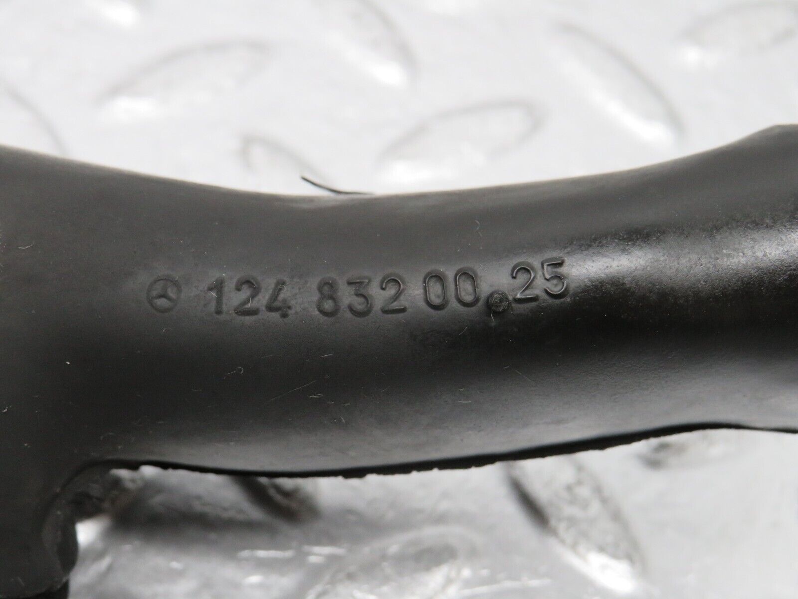 30413 Mercedes-Benz W124 230E Heater Water Drain 1248320025