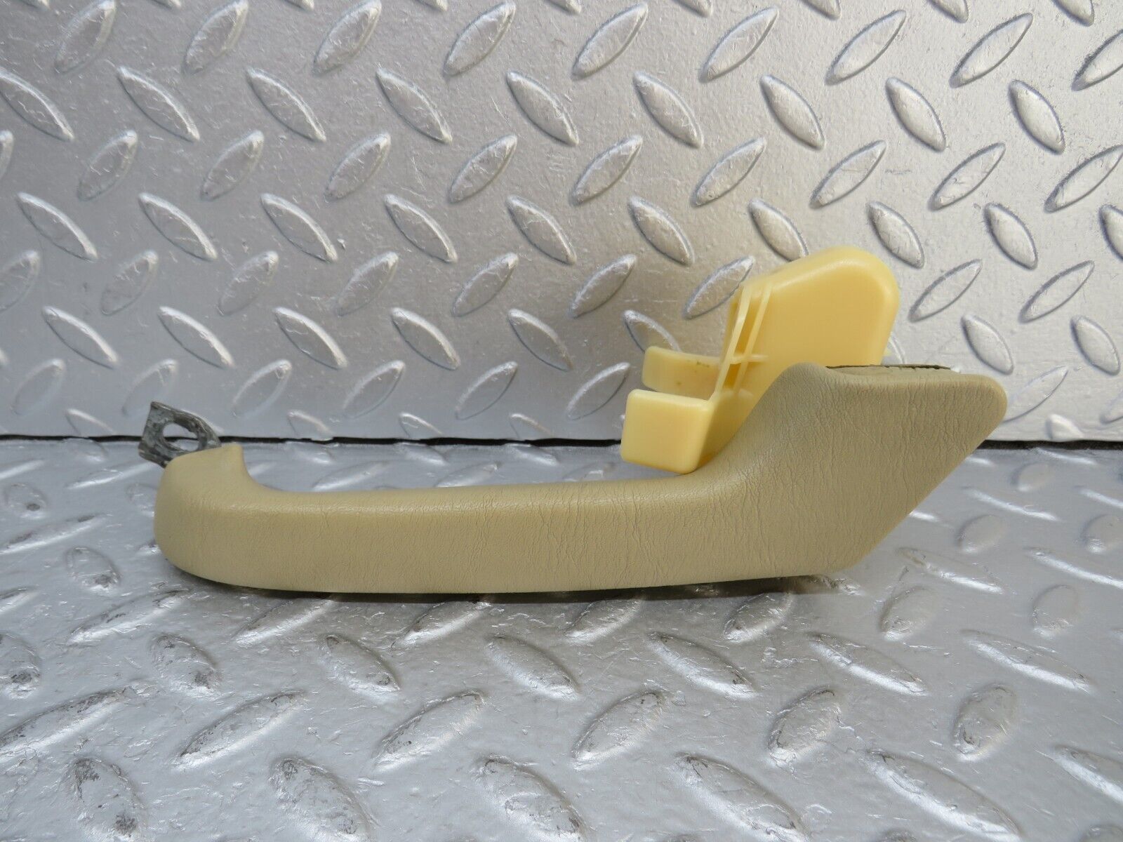 36723 Mercedes-Benz W201 190E 2.0L Interior Door Handle Beige Right 2018100451 2017200228