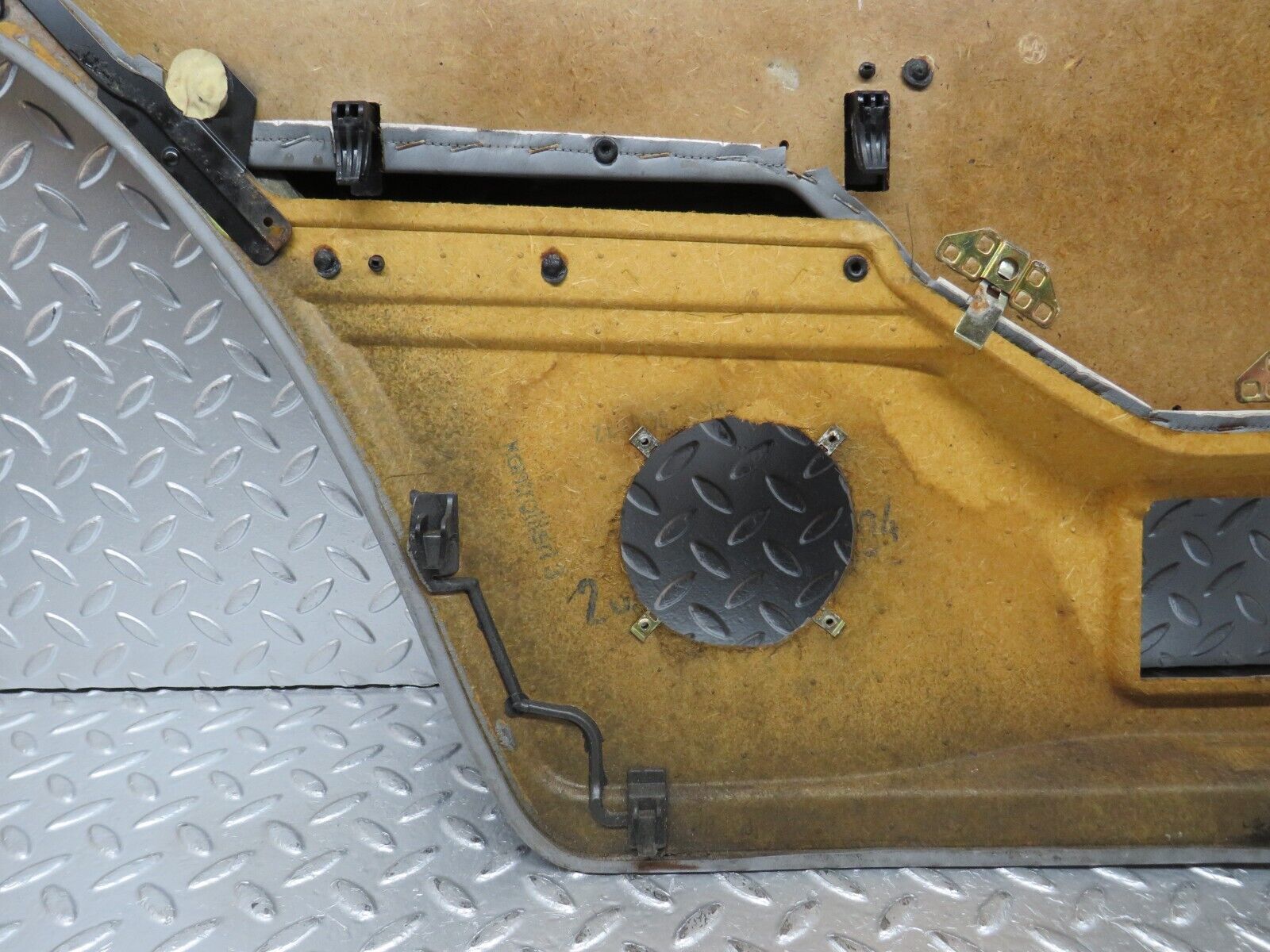 31180 Mercedes-Benz S124 220TE Wagon Rear Right Door Card Grey