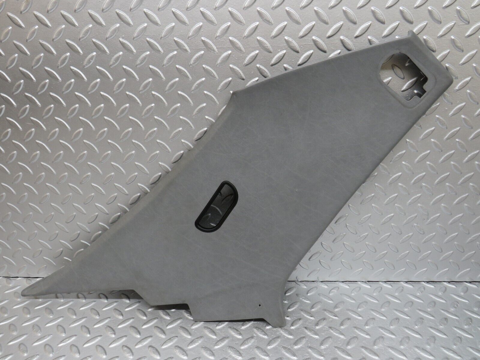 35961 Mercedes-Benz W126 420SE C Pillar Cover Panel Left Side Grey 1266950344