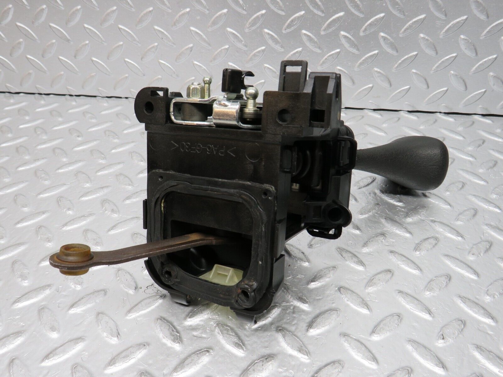 31673 Mercedes-Benz W201 190LE 1.8L Automatic Gear Selector 1292670637