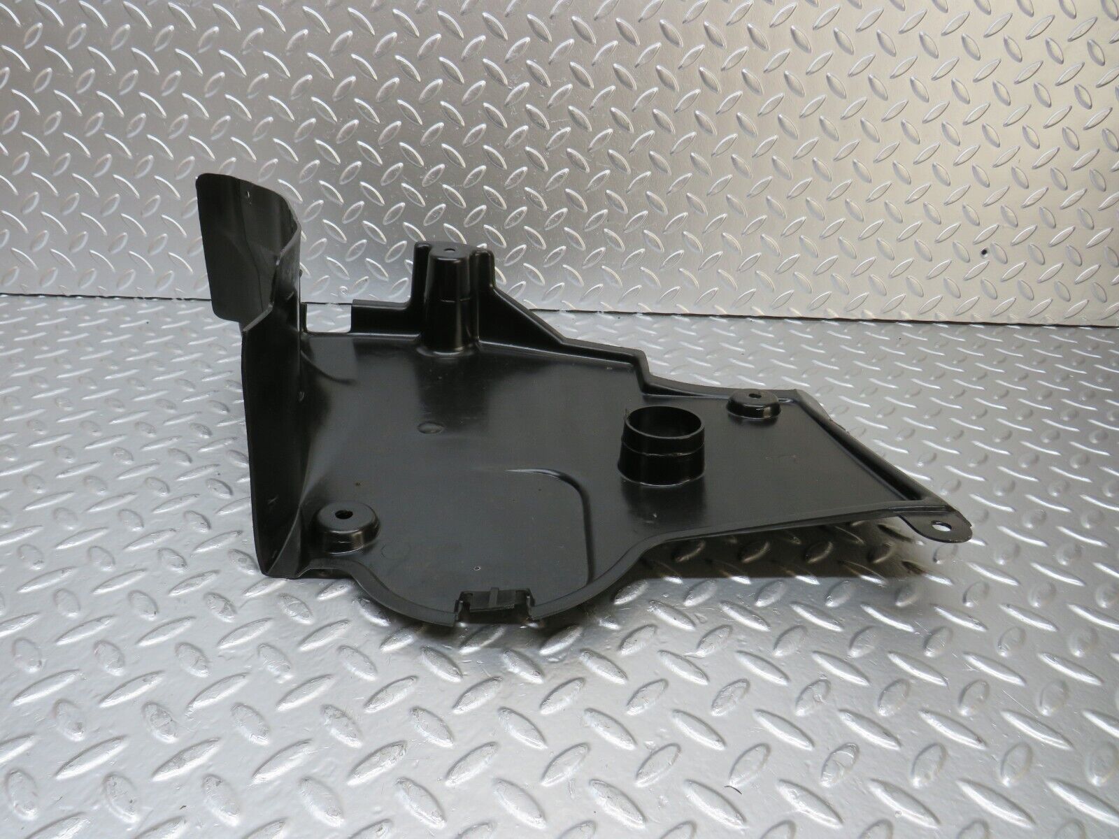 25025 Mercedes-Benz W140 S320 Engine Splash Shield Right 1405241530