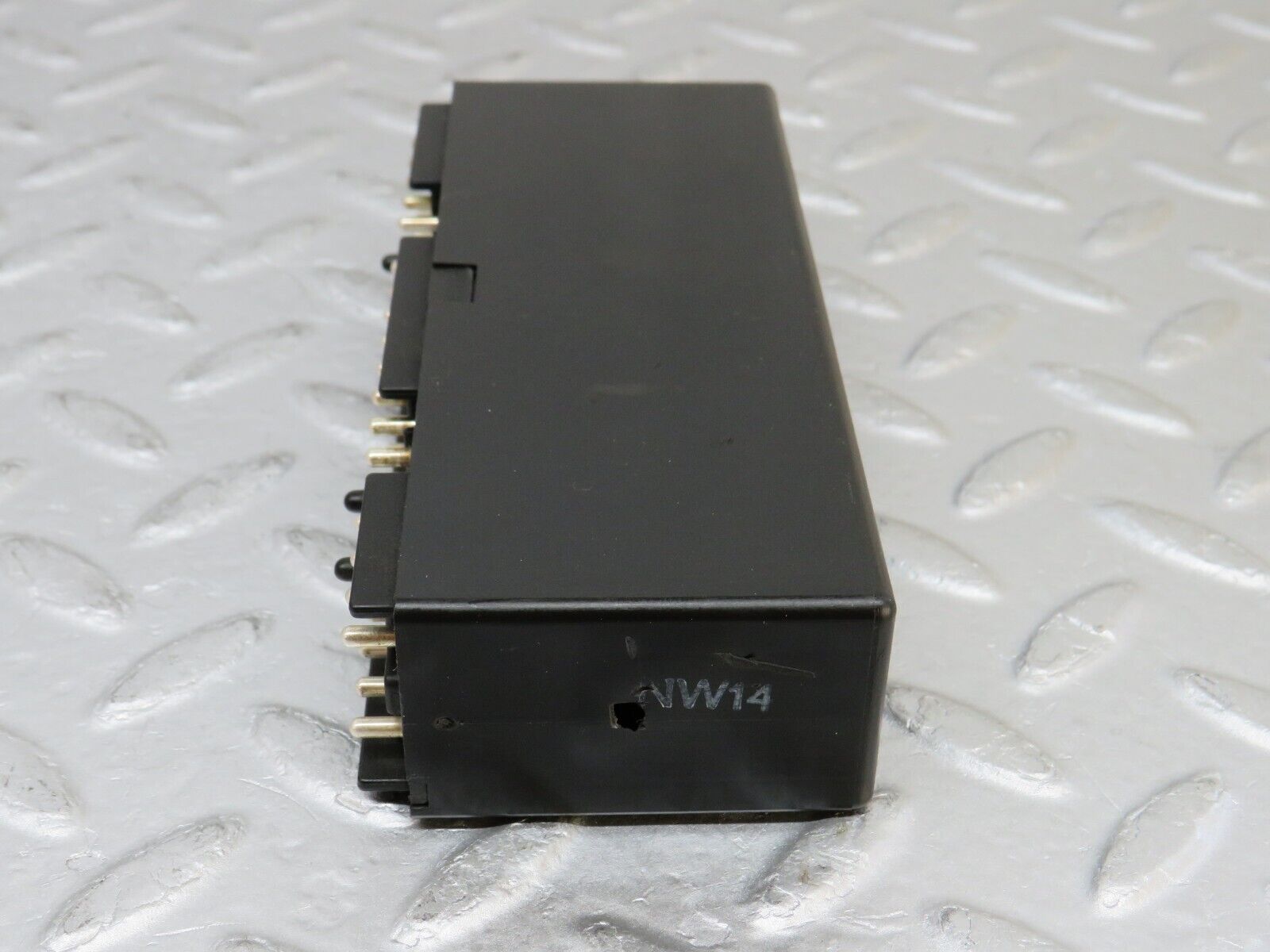 36021 Mercedes-Benz W126 420SE Headlight Control Unit Relay 1265420332