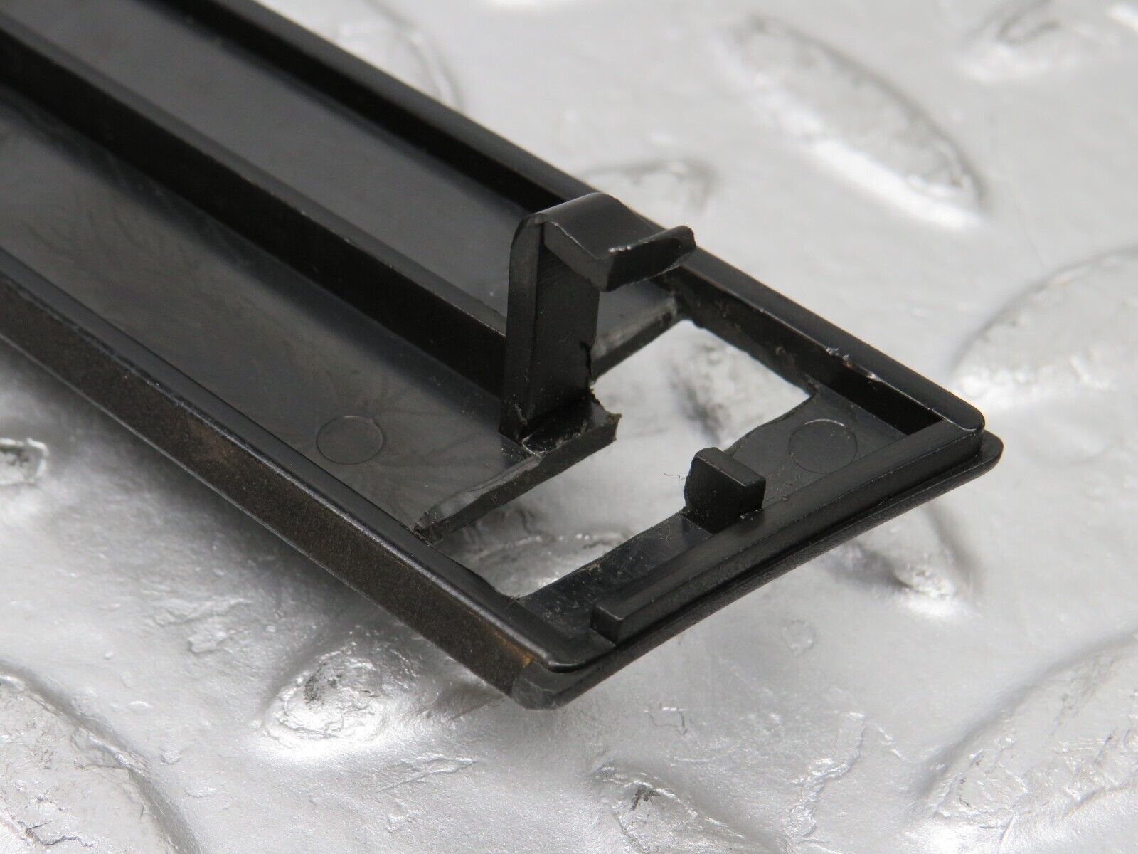 37924 Mercedes-Benz A124 320E Cabriolet Headlight Switch Cover Trim Surround