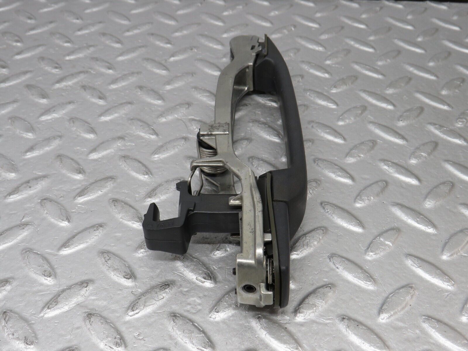 36629 Mercedes-Benz W201 190E 2.0L Exterior Door Handle Rear Right