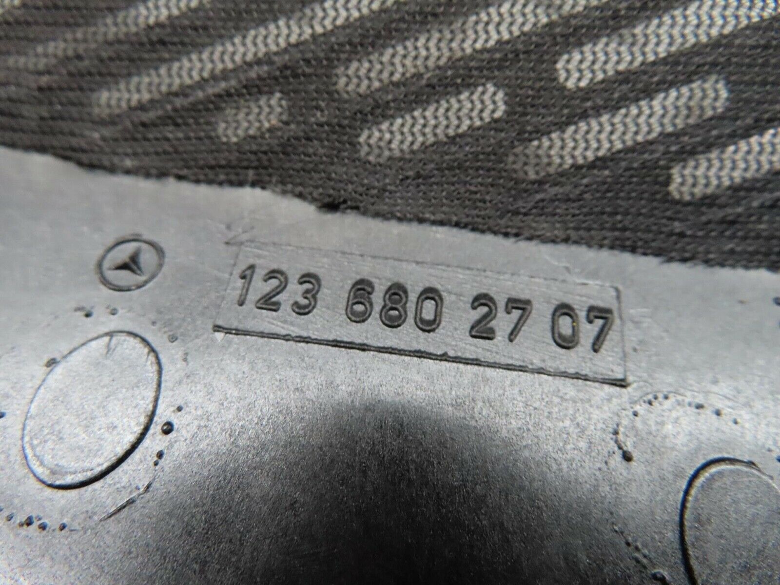 15841 Mercedes-Benz W123 280E Front Left Speaker Cover 1236802707