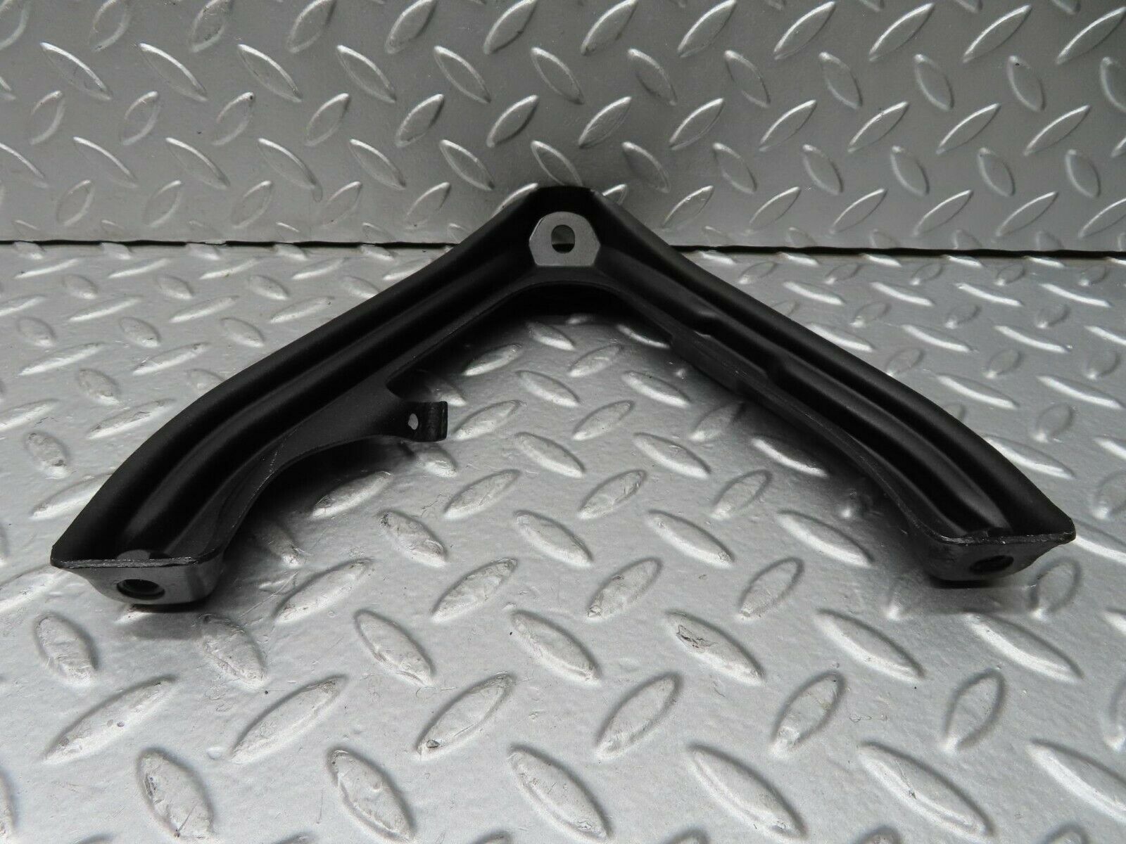 15265 Mercedes-Benz W123 230E Air Intake Manifold Bracket