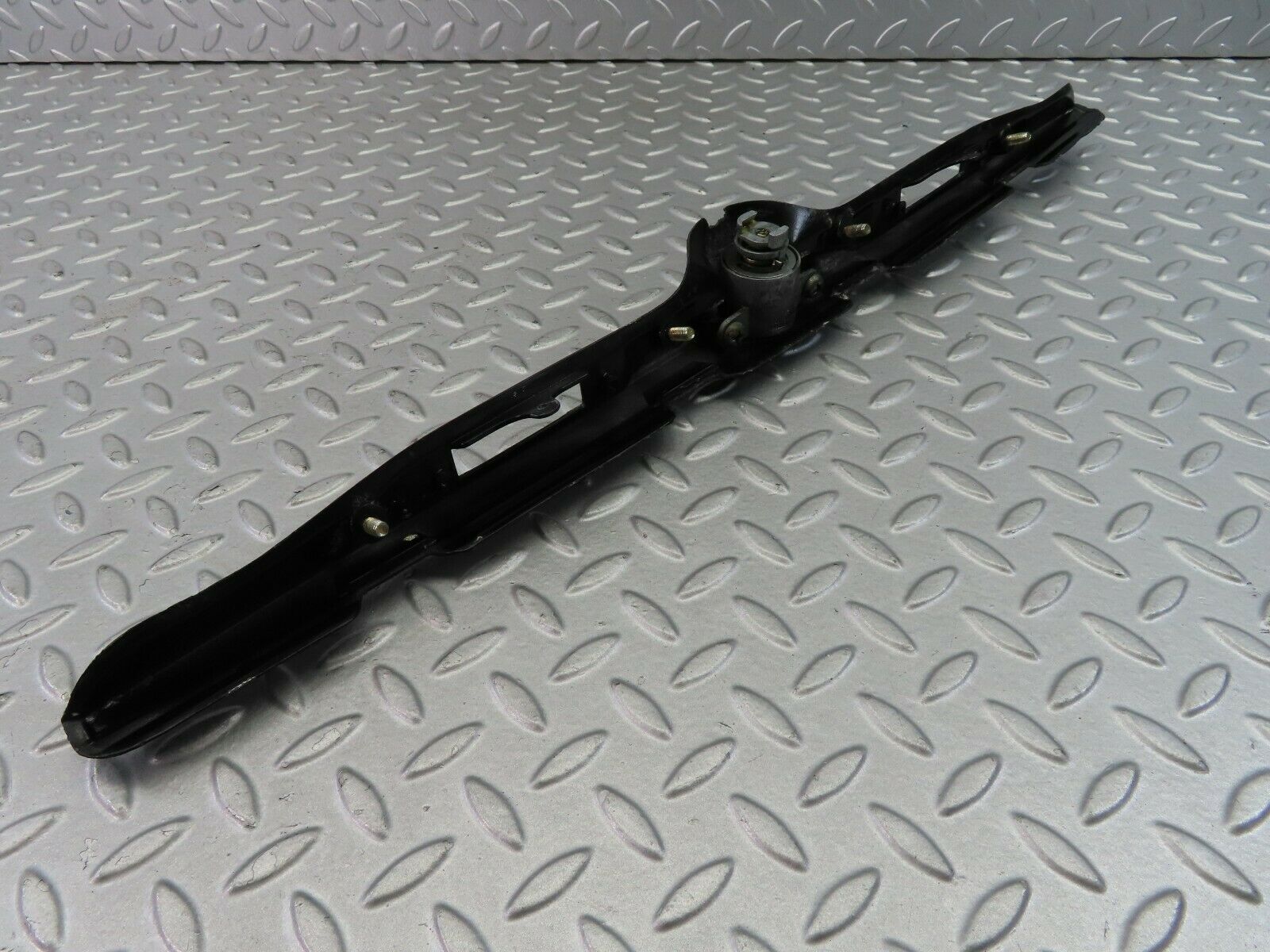 7744 Mercedes-Benz S123 230TE Wagon Tailgate Handle With Lock 1237400193