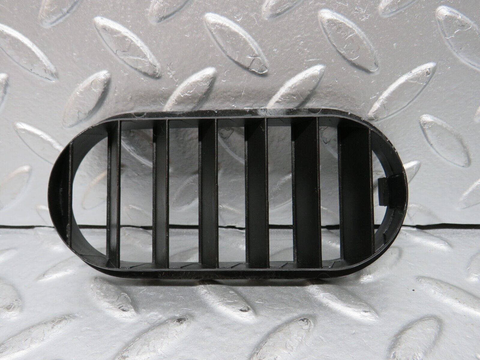 30054 Porsche 924 Door Air Vent Grill 477819175