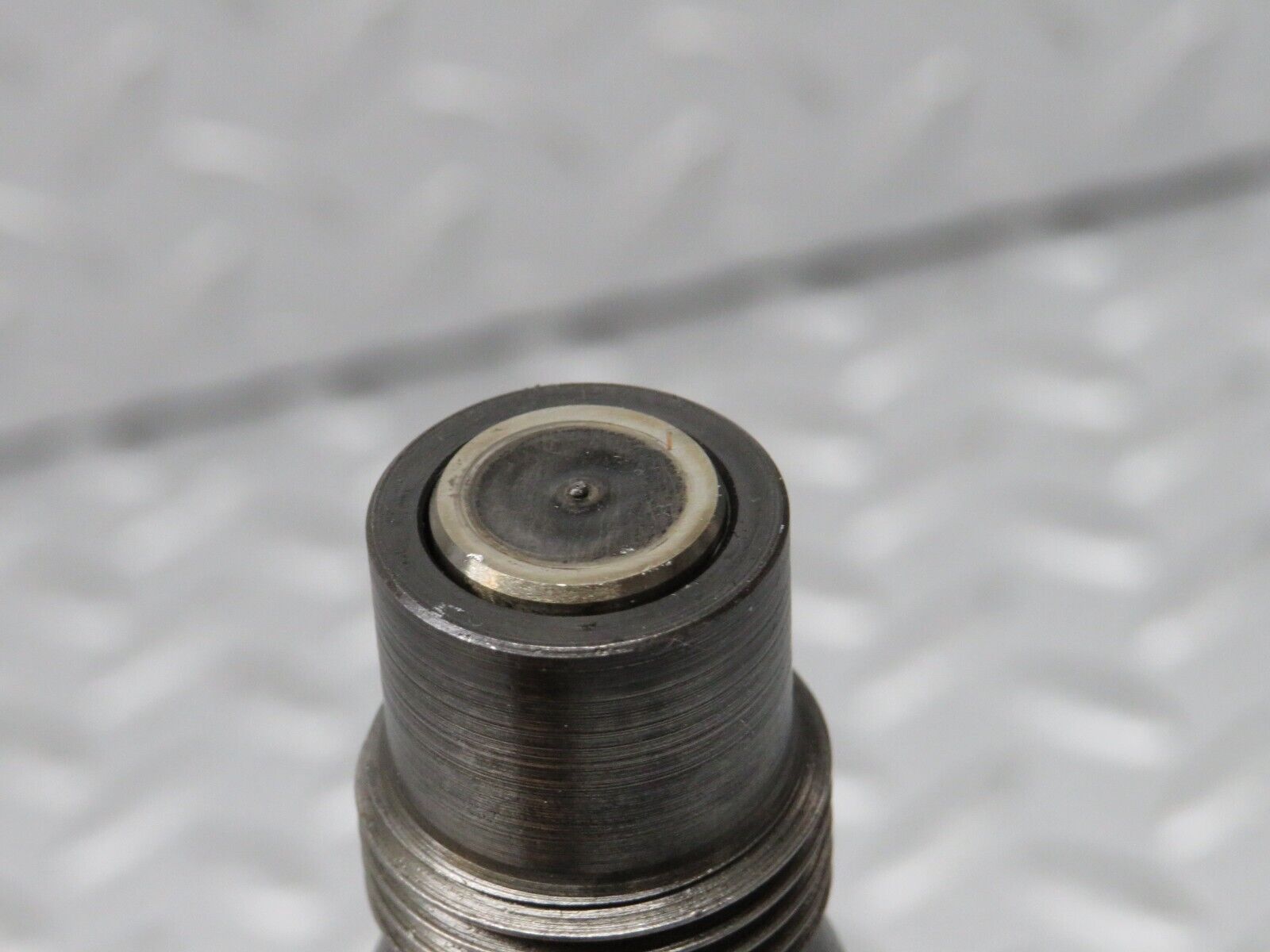 35891 Mercedes-Benz 240D OM616.912 Diesel Fuel Injector Bosch KCA30S35/4