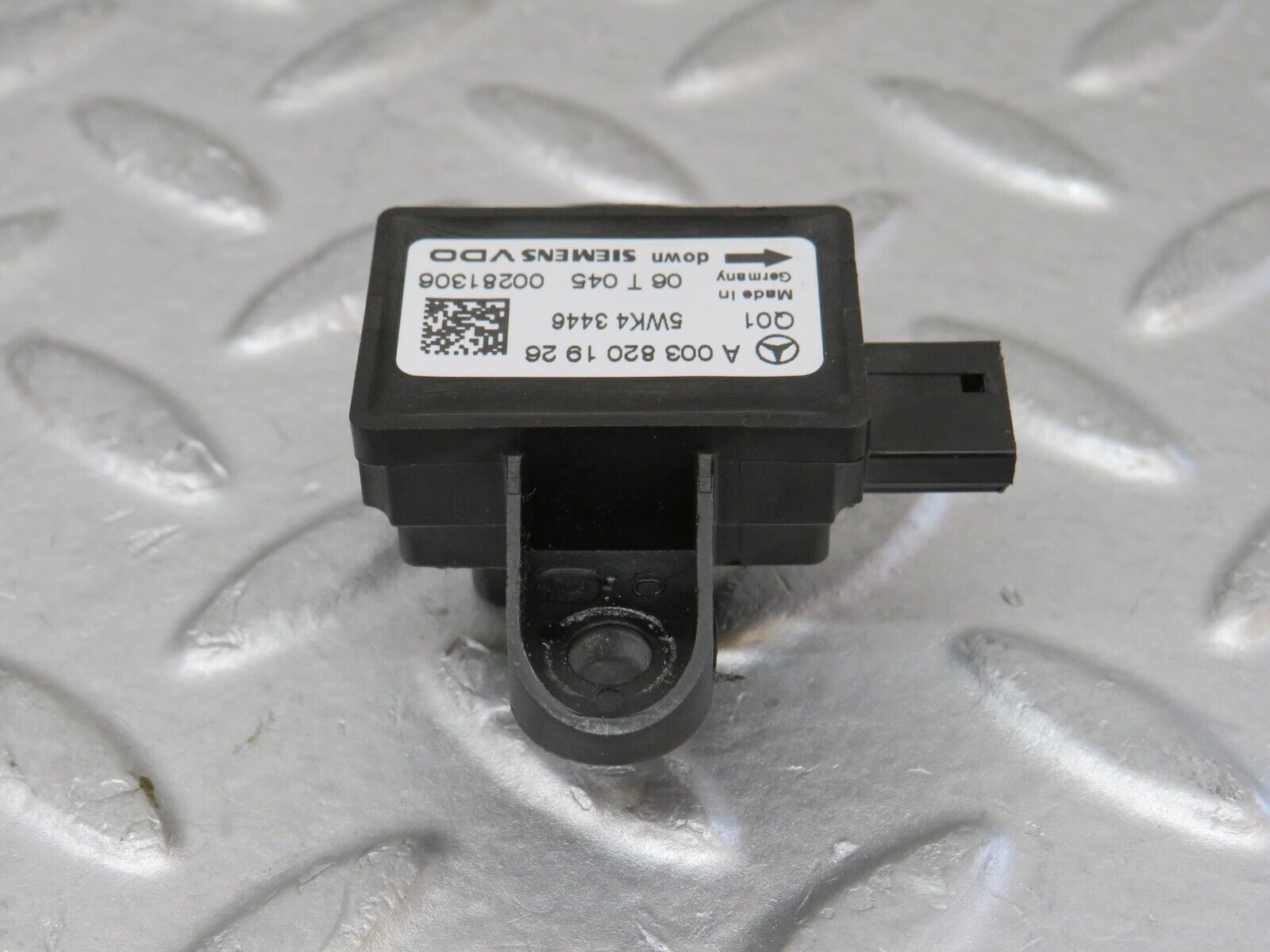 35127 Mercedes-Benz W221 Door Airbag Crash Sensor 0038201926