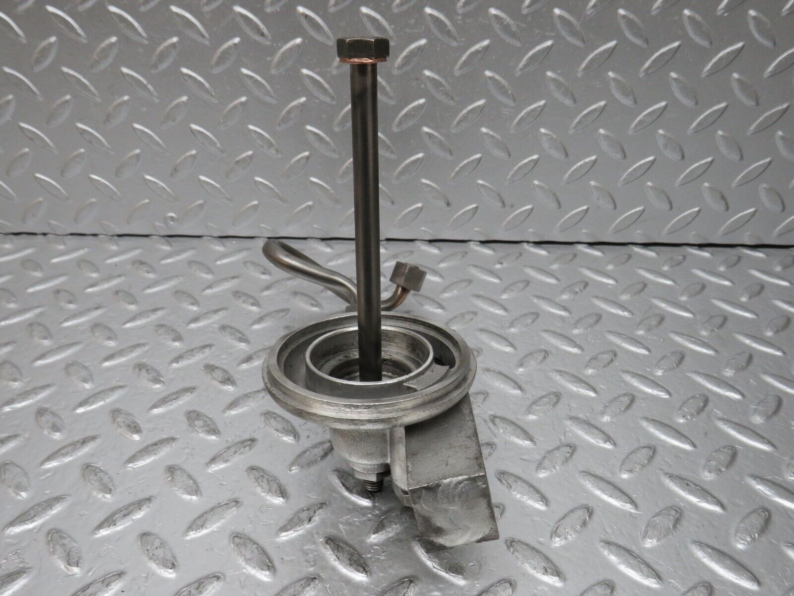 0252 Mercedes-Benz W120 Ponton Oil Filter Housing Knecht F098