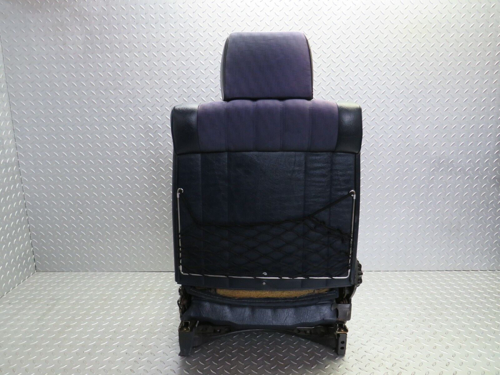 23041 Mercedes-Benz C123 230CE Coupe Front Right Seat Blue Half Leather