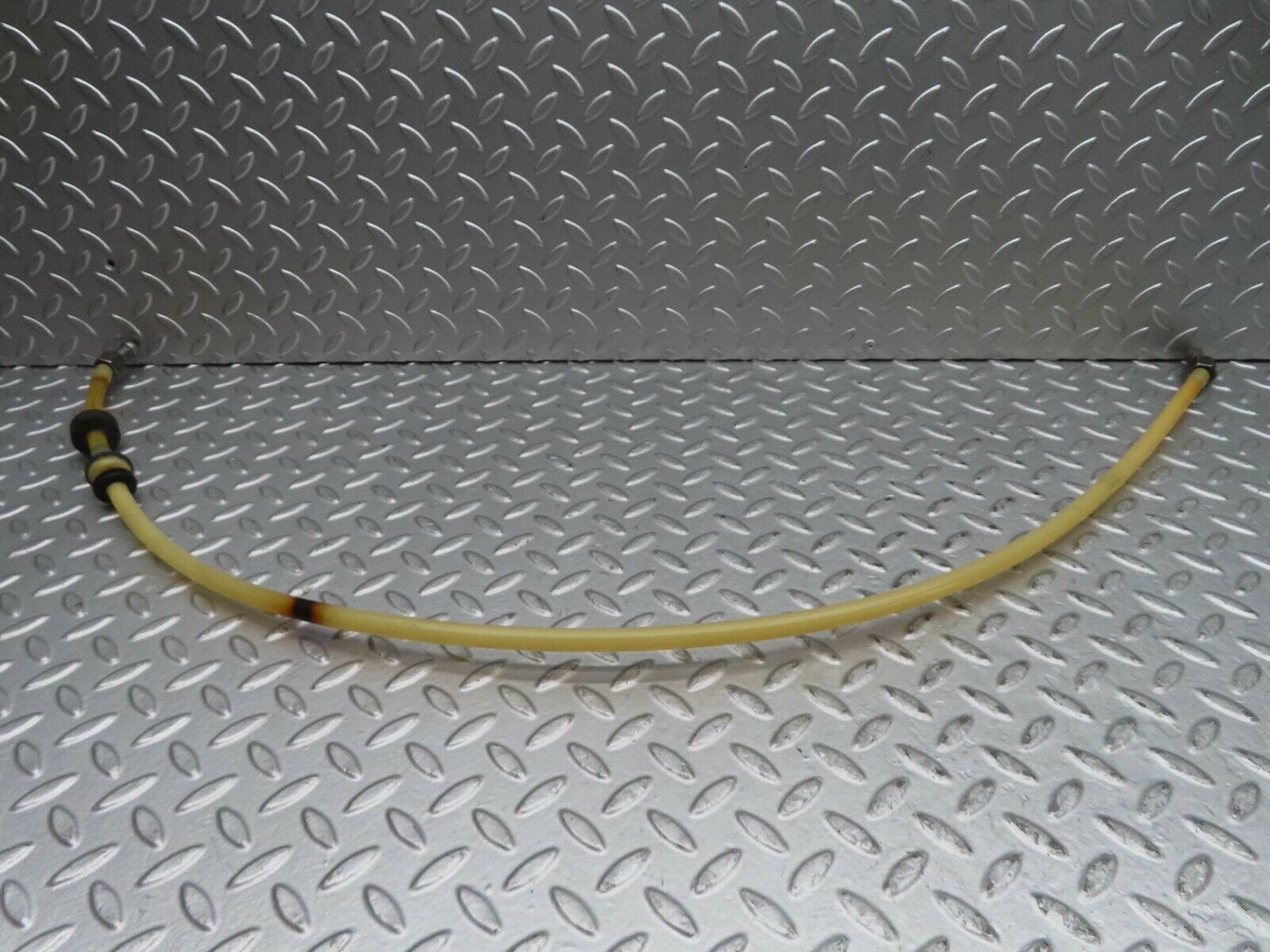 15373 Mercedes-Benz W123 230E Brake Servo Vacuum Pipe