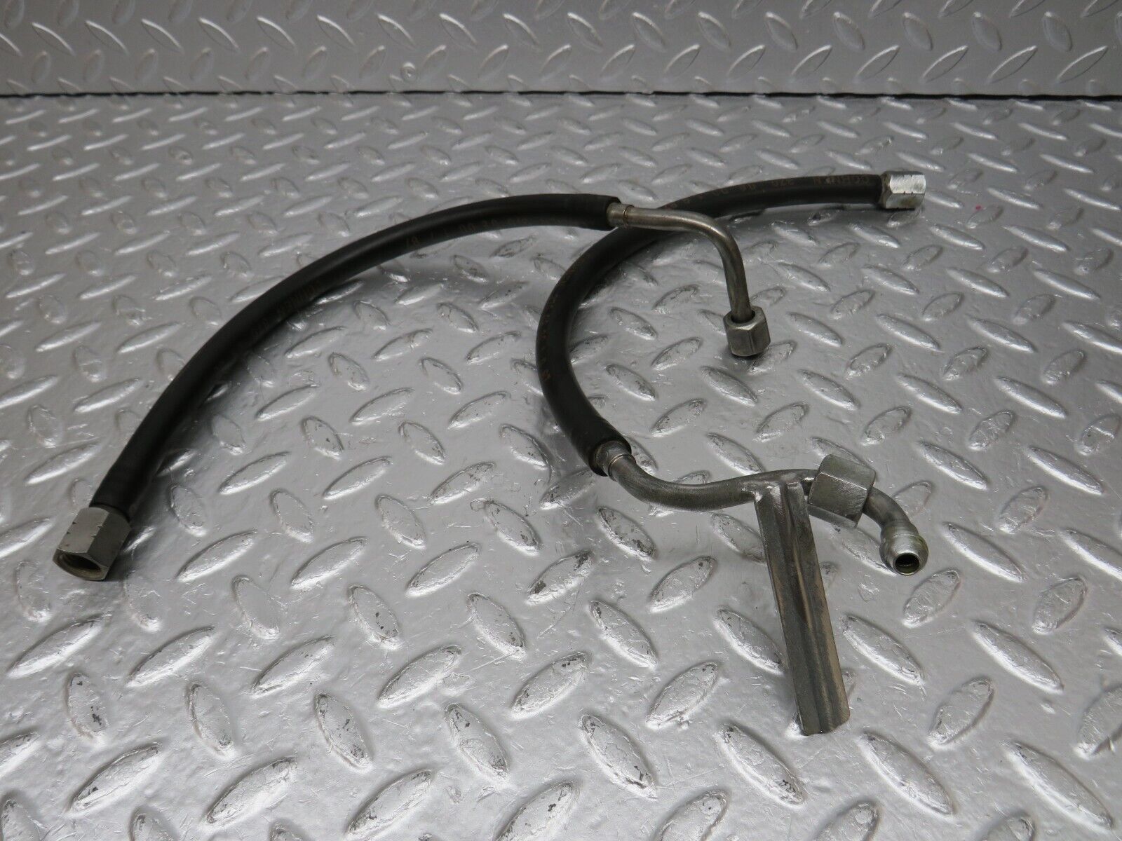 34182 Mercedes-Benz W124 260E Fuel Hose Pipe