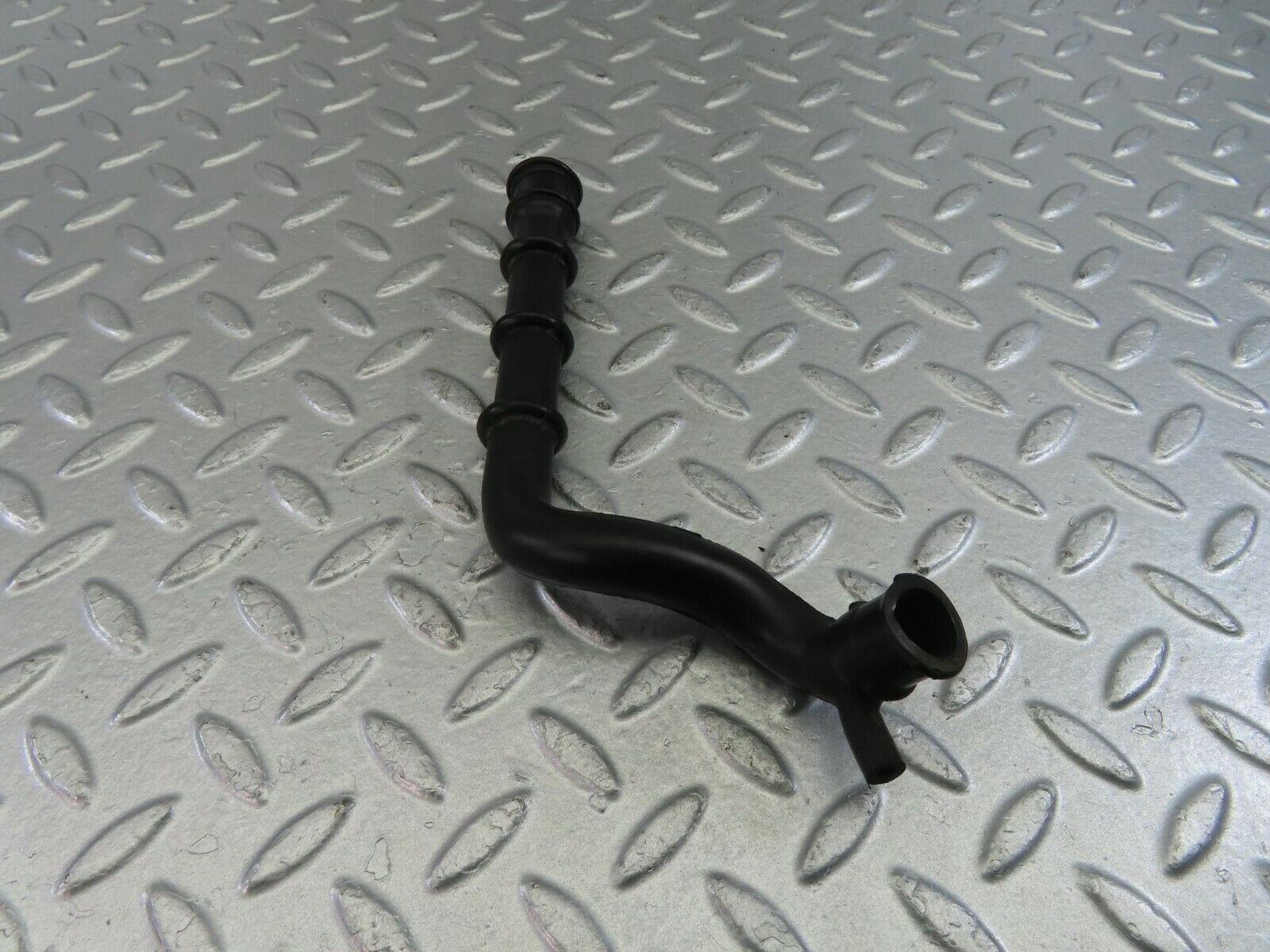 10064 Mercedes-Benz C123 230CE Coupe Air Intake Pipe 1020940282