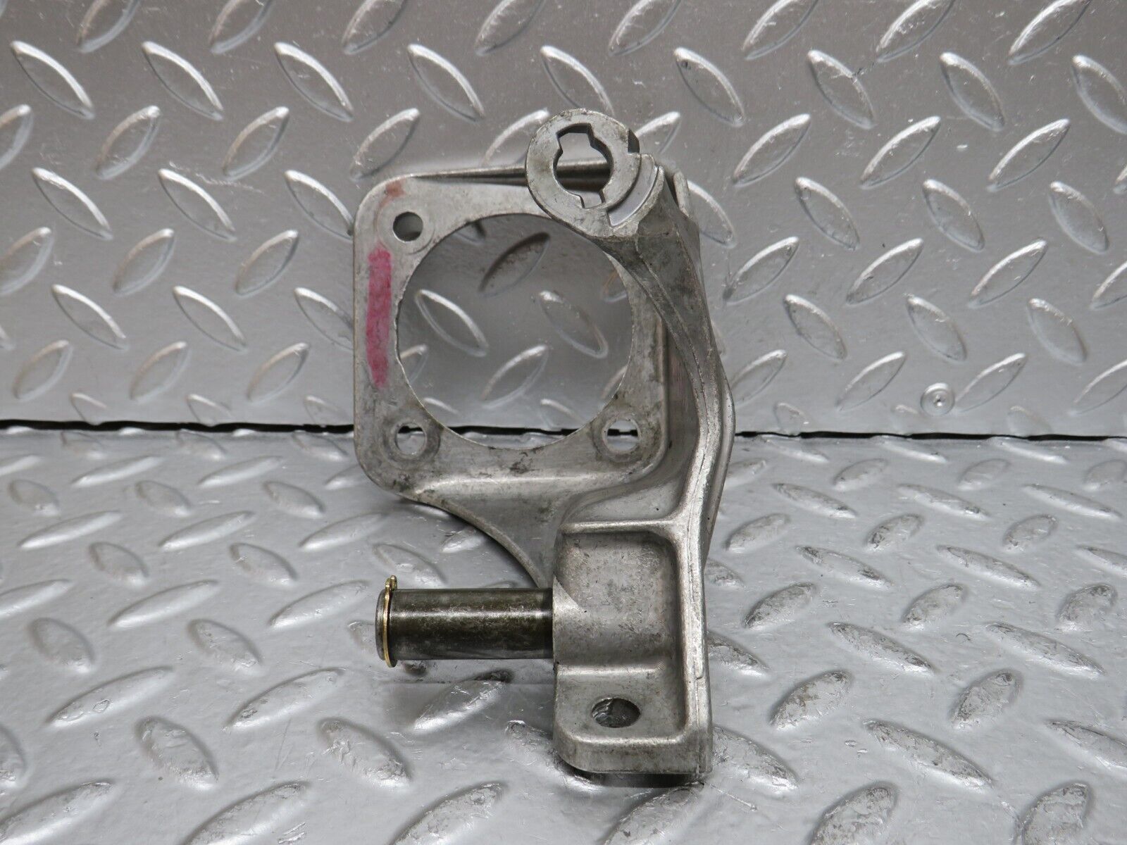 29418 Mercedes-Benz W124 230E Brake Pedal Bracket 1242900519