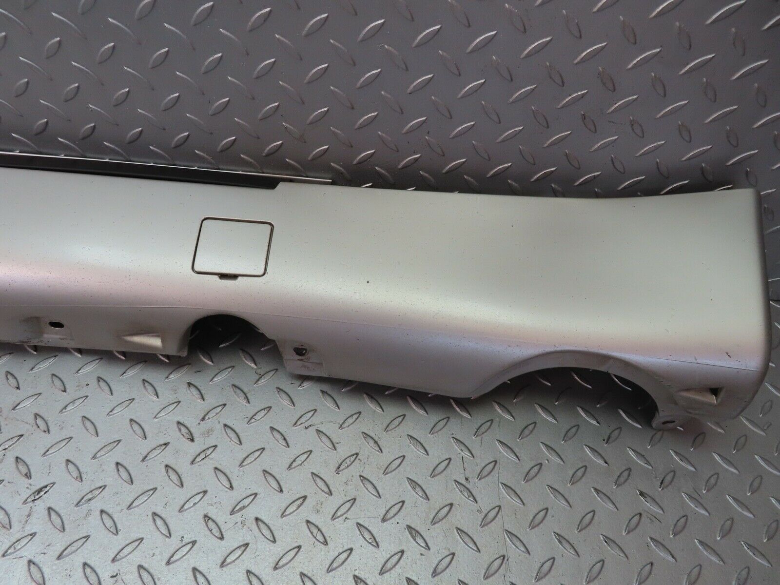 19749 Mercedes-Benz C140 CL420 Coupe Side Skirt Right Side Silver 1406901640