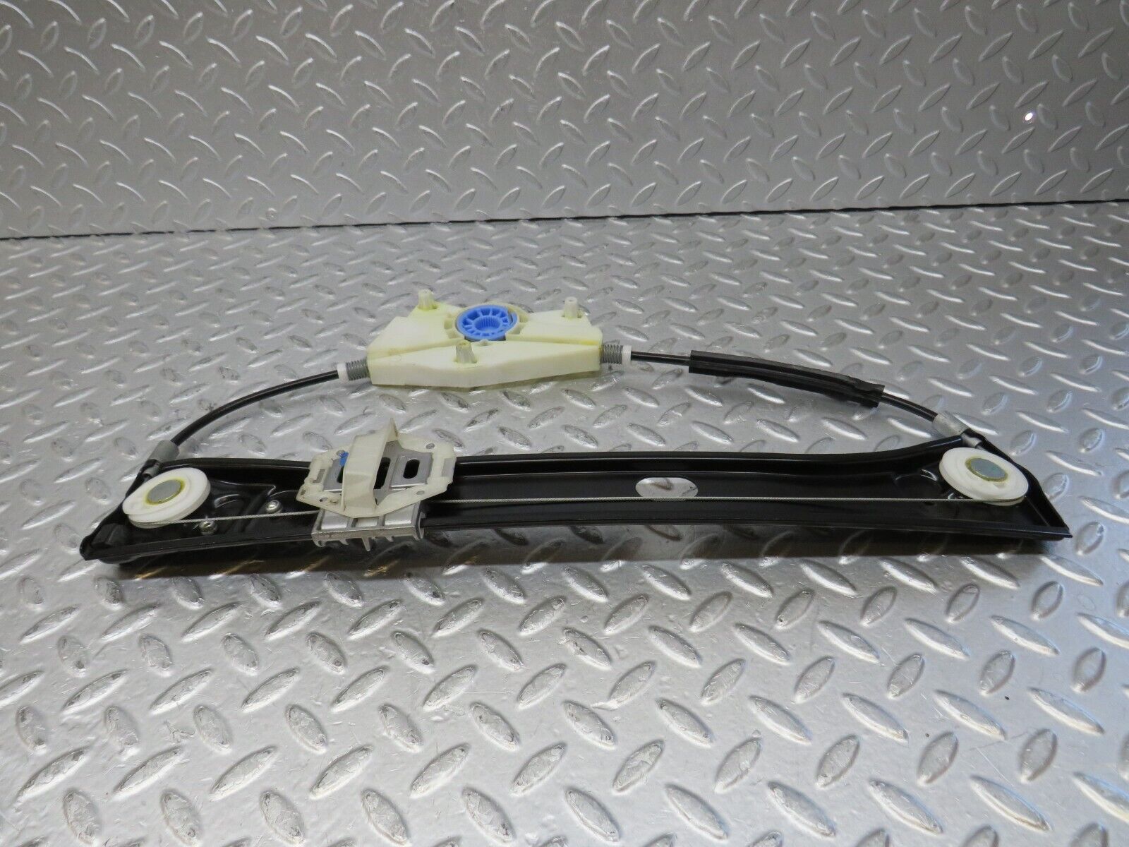 35200 Mercedes-Benz W221 Rear Left Power Window Regulator