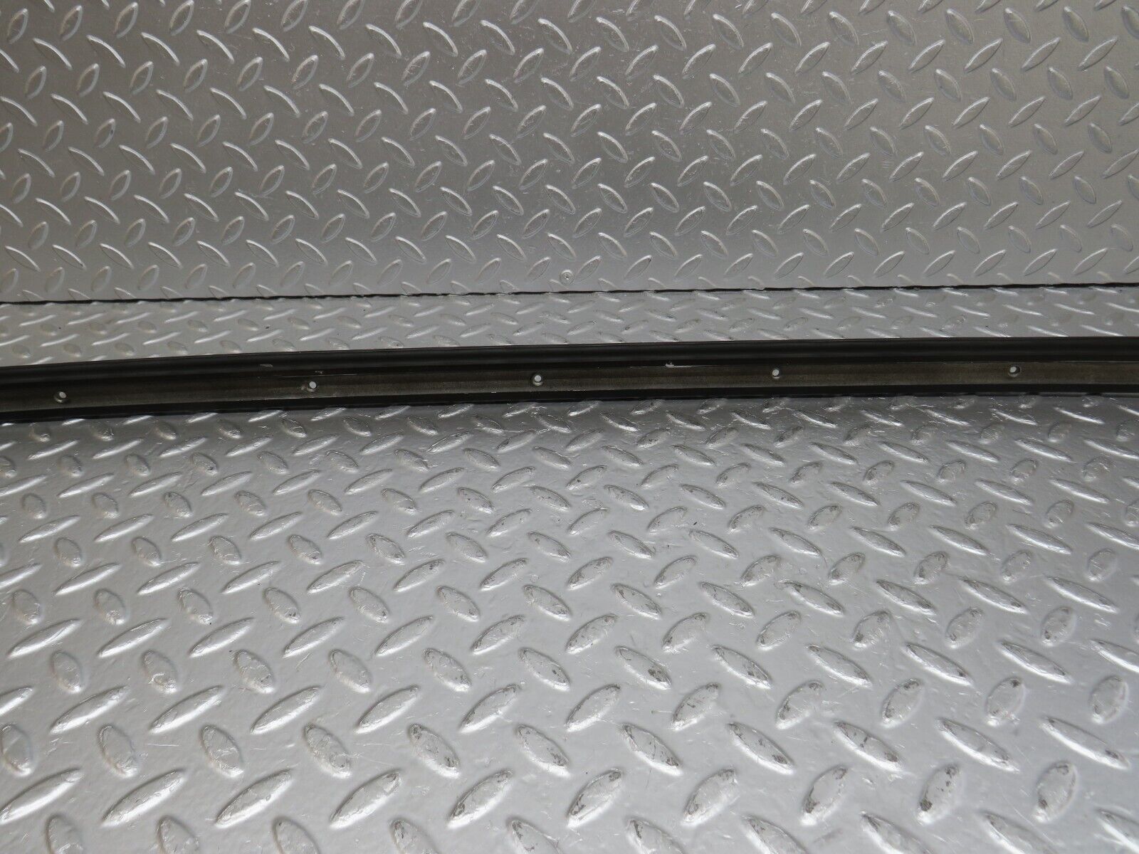 34458 Mercedes-Benz C126 380SEC Coupe Roof Trim Right Side