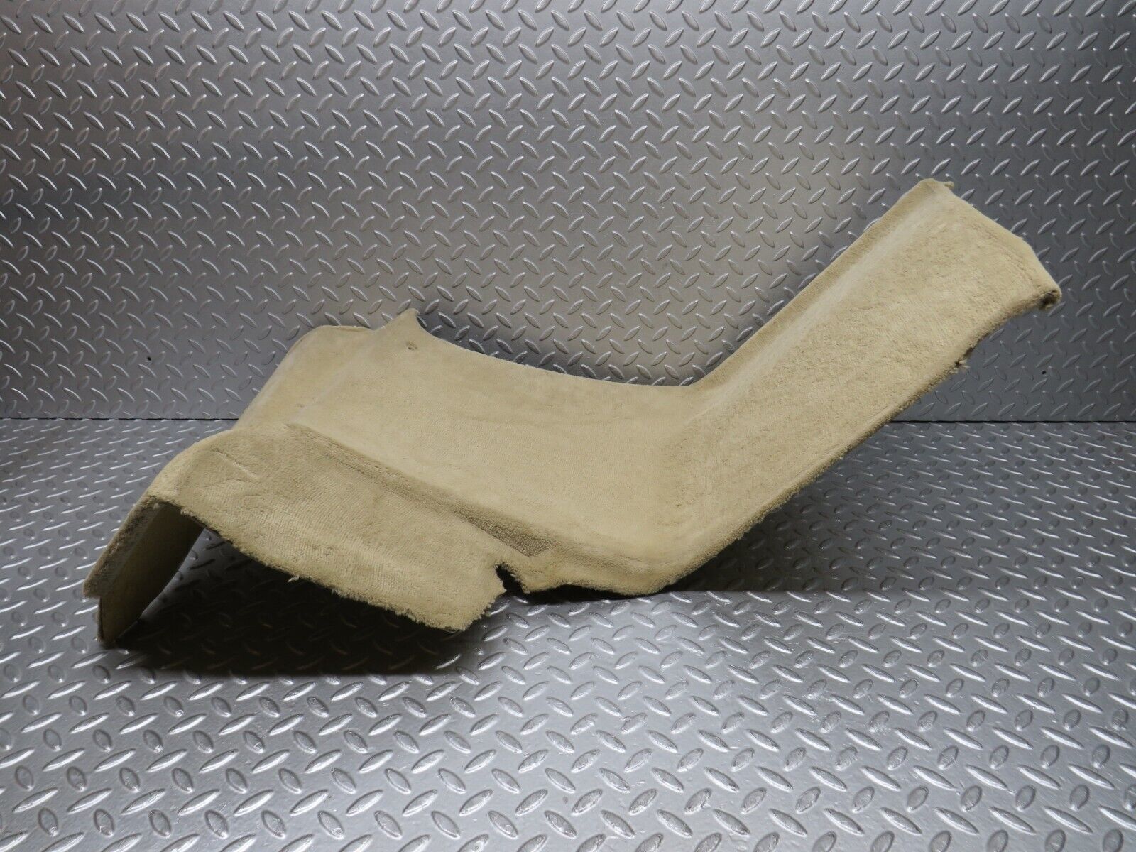 38233 Mercedes-Benz R129 280SL Coupe Rear Right Wall Carpet Beige