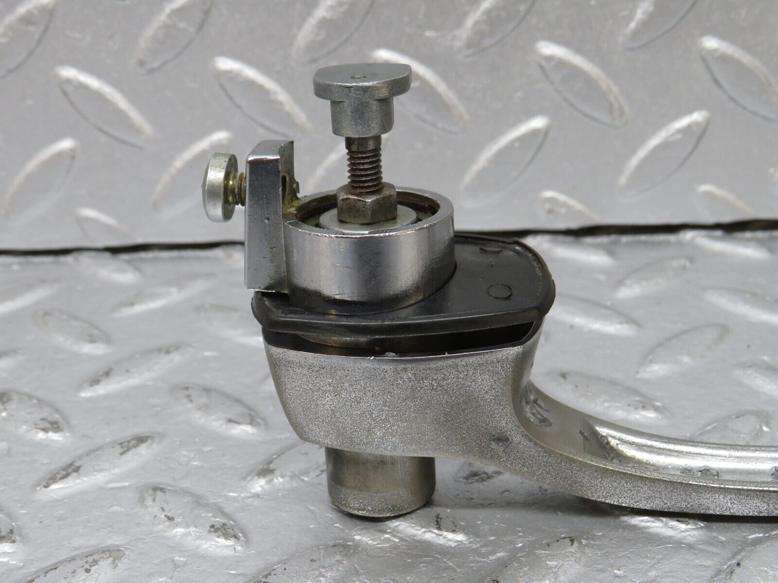 40280 Mercedes-Benz W110 230 Rear Right Door Exterior Handle