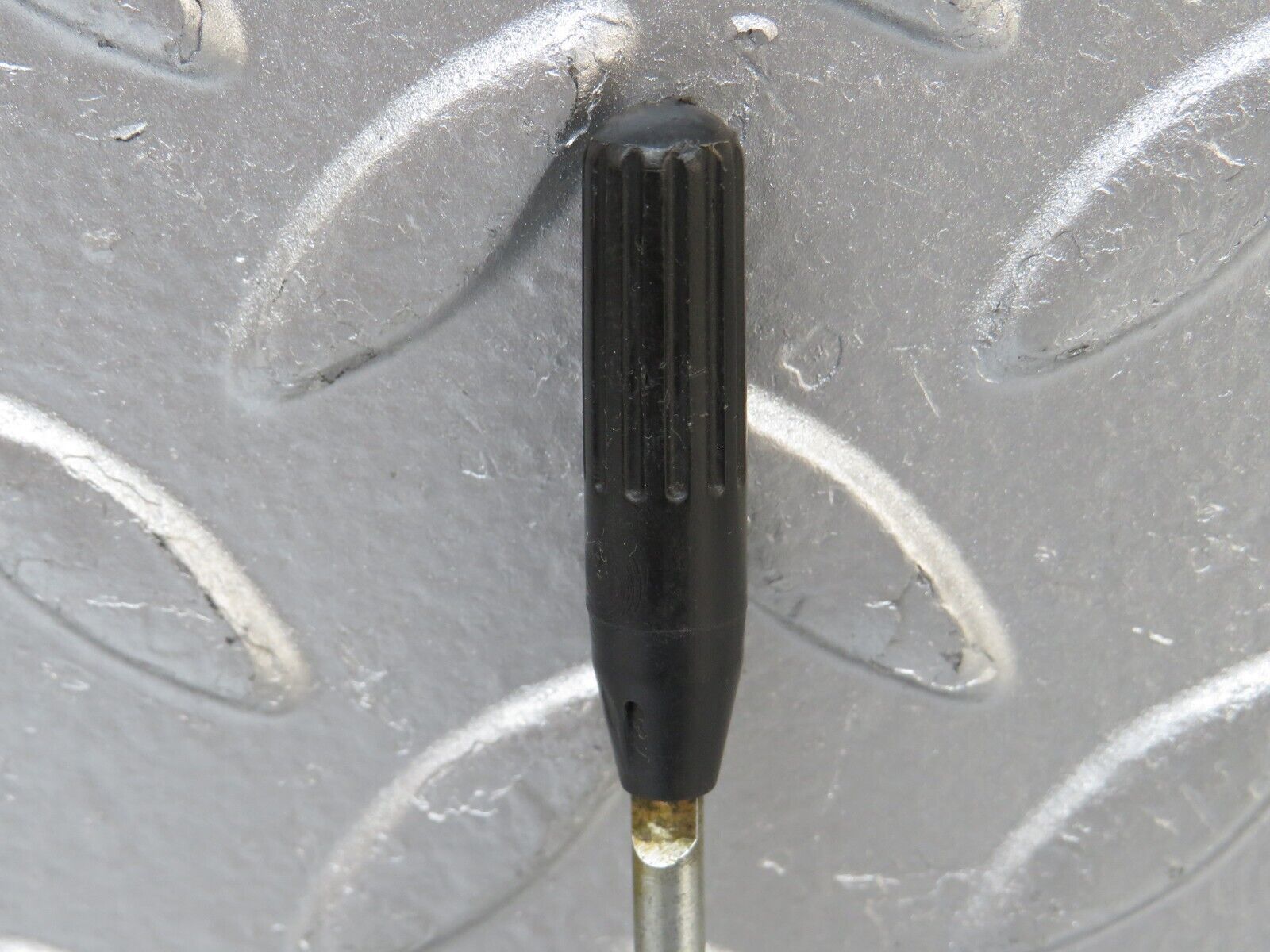 32489 Mercedes-Benz S124 300TE Wagon Rear Door Lock Knob Pair