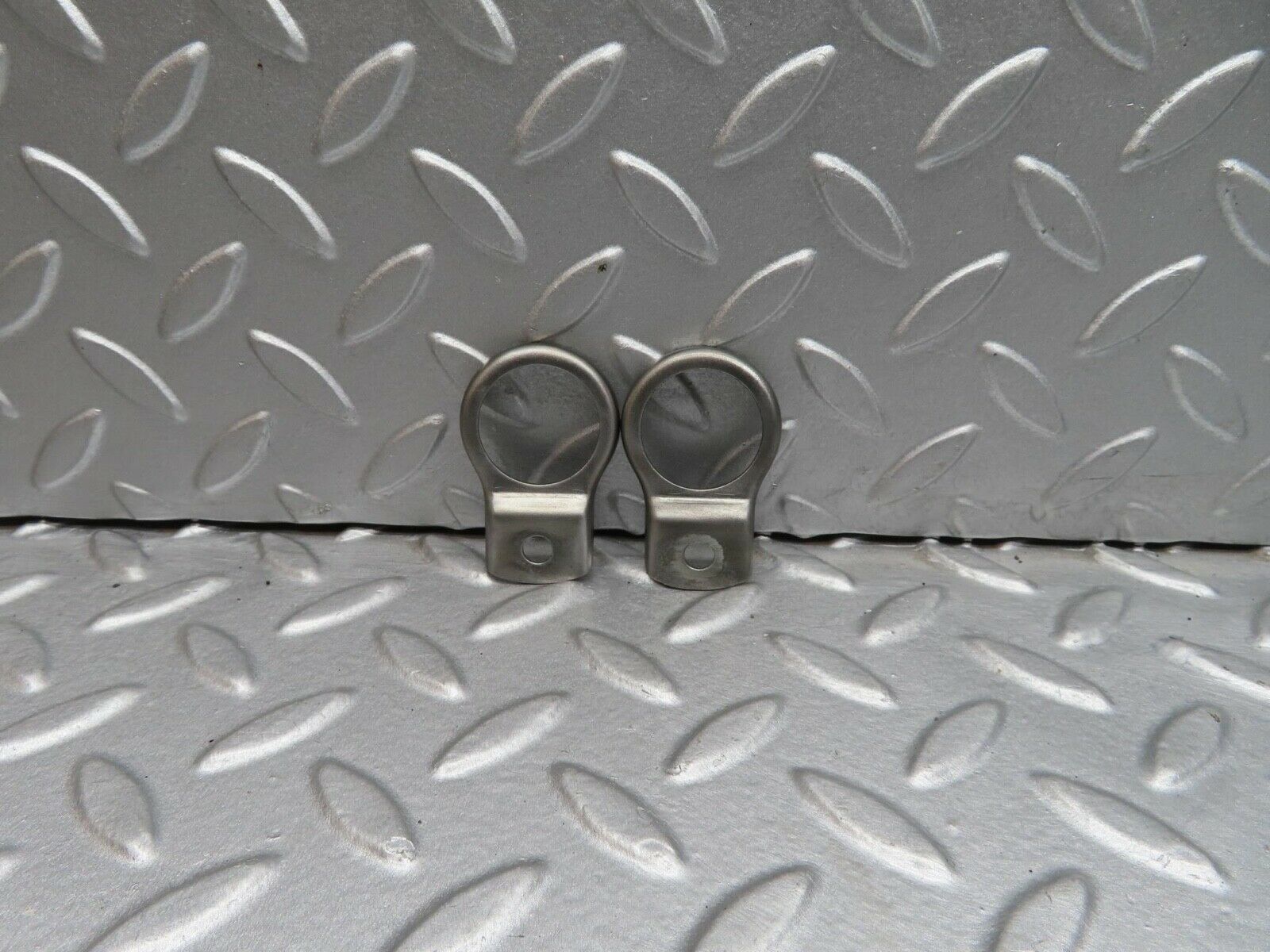 12492 Mercedes-Benz W108 280SE 3.5 Fuel Injector Bracket