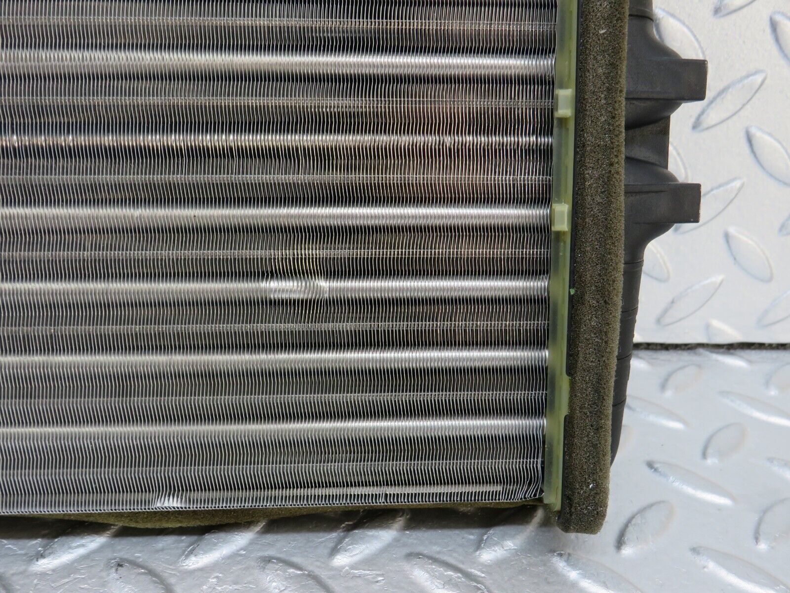34935 Mercedes-Benz W210 320E Heater Radiator Behr