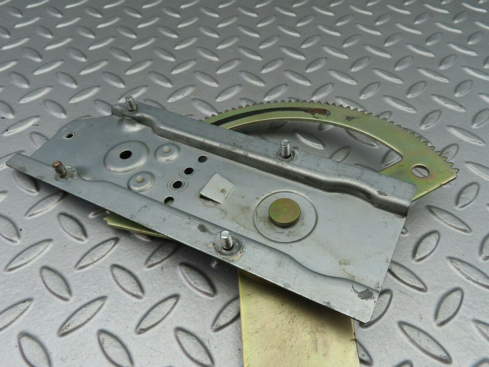 6615 Mercedes-Benz S124 E220 Wagon Front Right Power Window Regulator