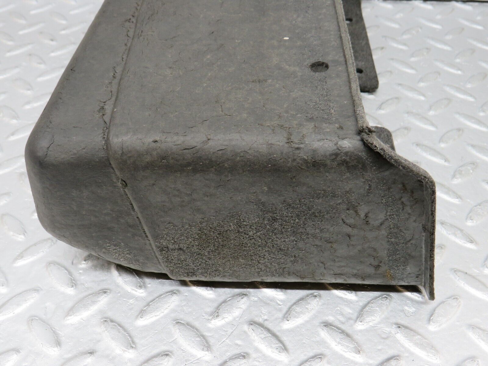 36172 Mercedes-Benz W126 420SE Glove Box 1266800291 1266930233