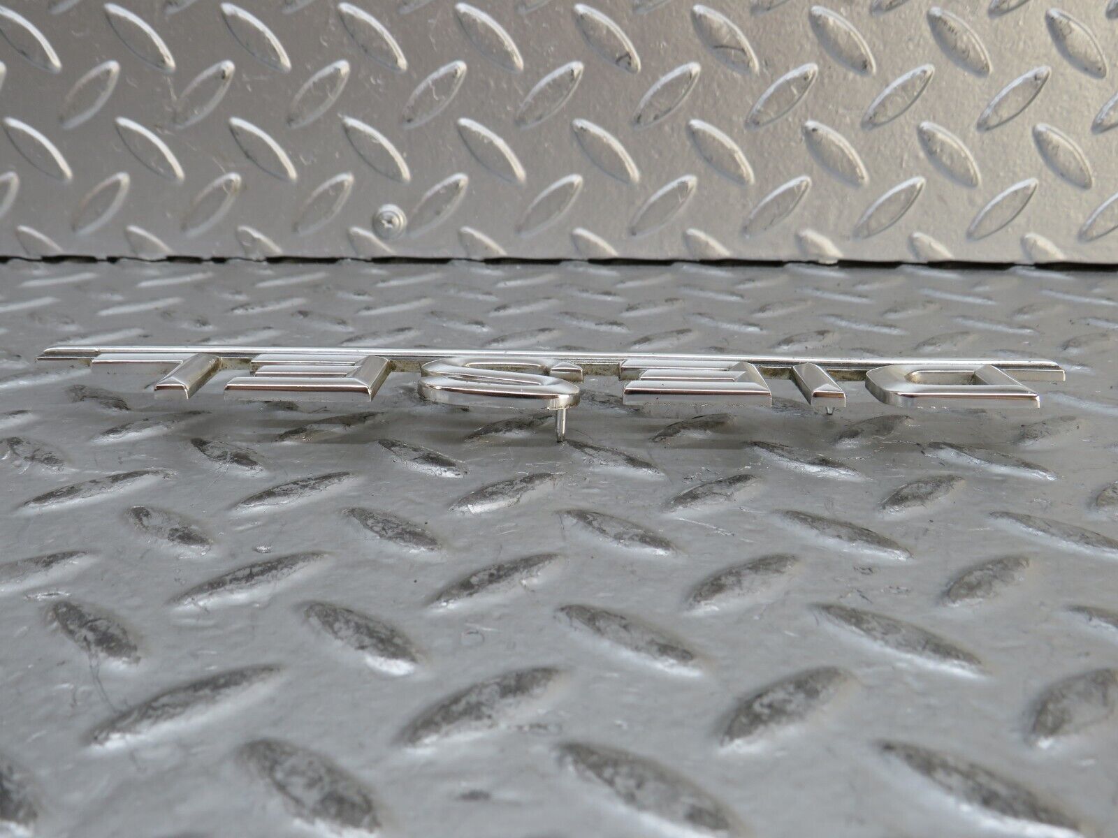 28335 Mercedes-Benz S123 240D Wagon Trunk Badge DIESEL Emblem 1238170015