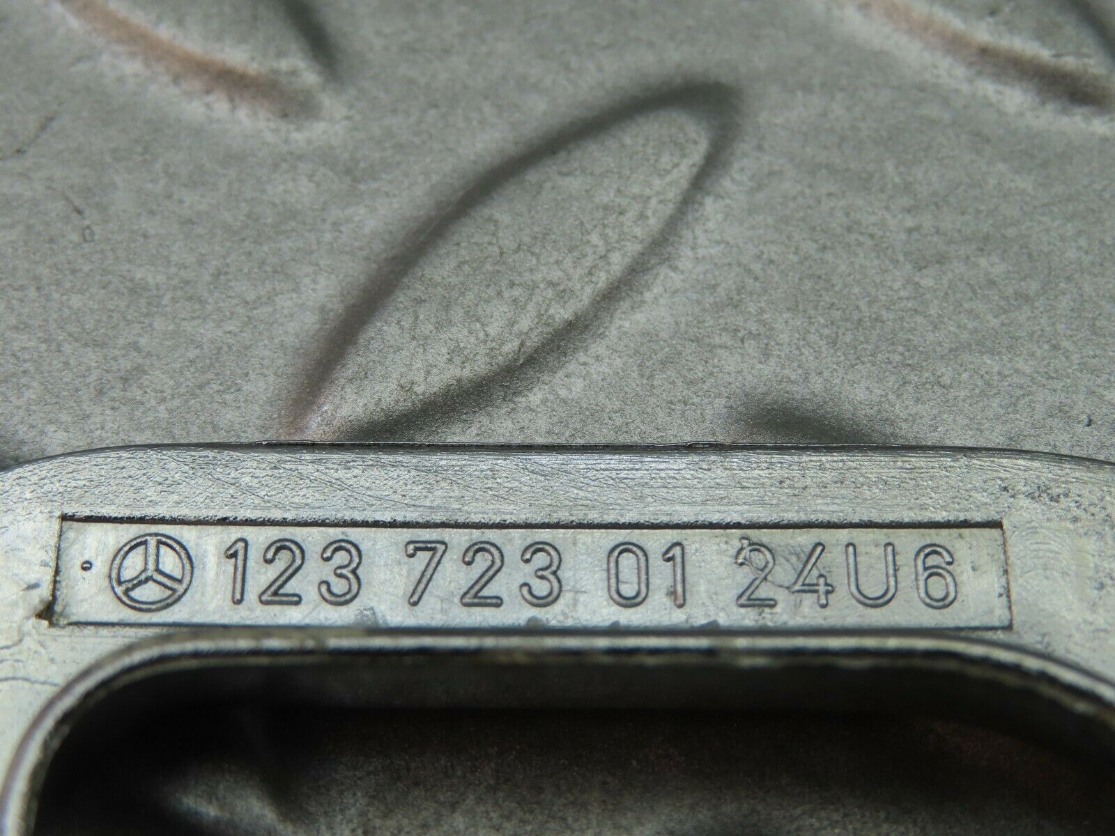 6071 Mercedes-Benz W126 380SE Left Interior Chrome Door Latch Trim 1237230124