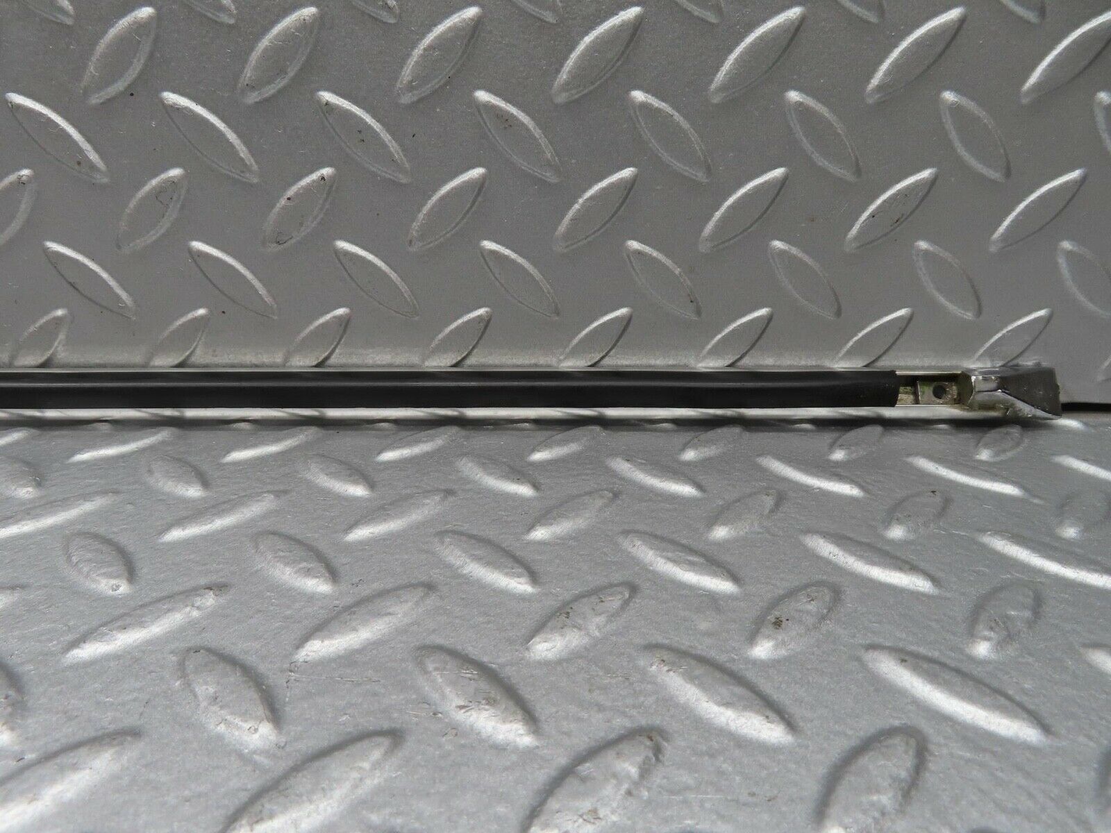 12946 Mercedes-Benz W111 220SE Rear Left Door Centre Moulding Trim