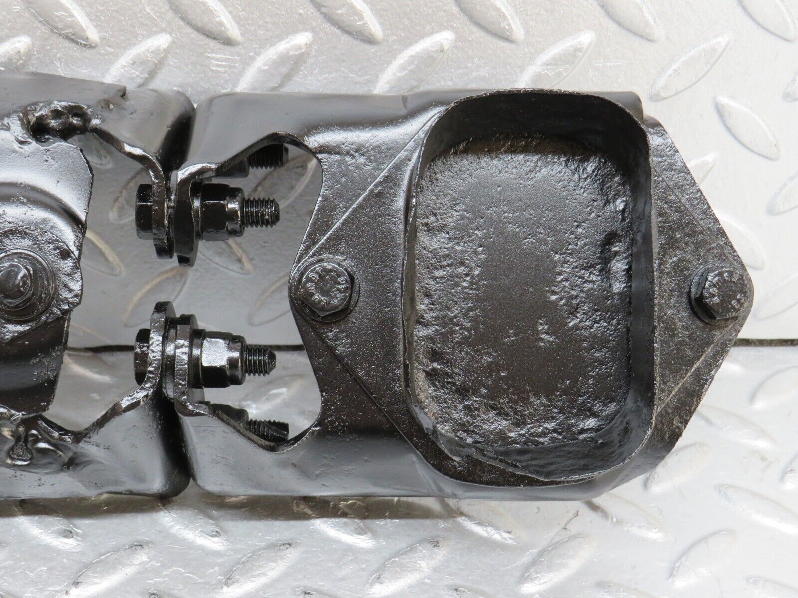 35789 Mercedes-Benz W108 Gearbox Mount Bracket